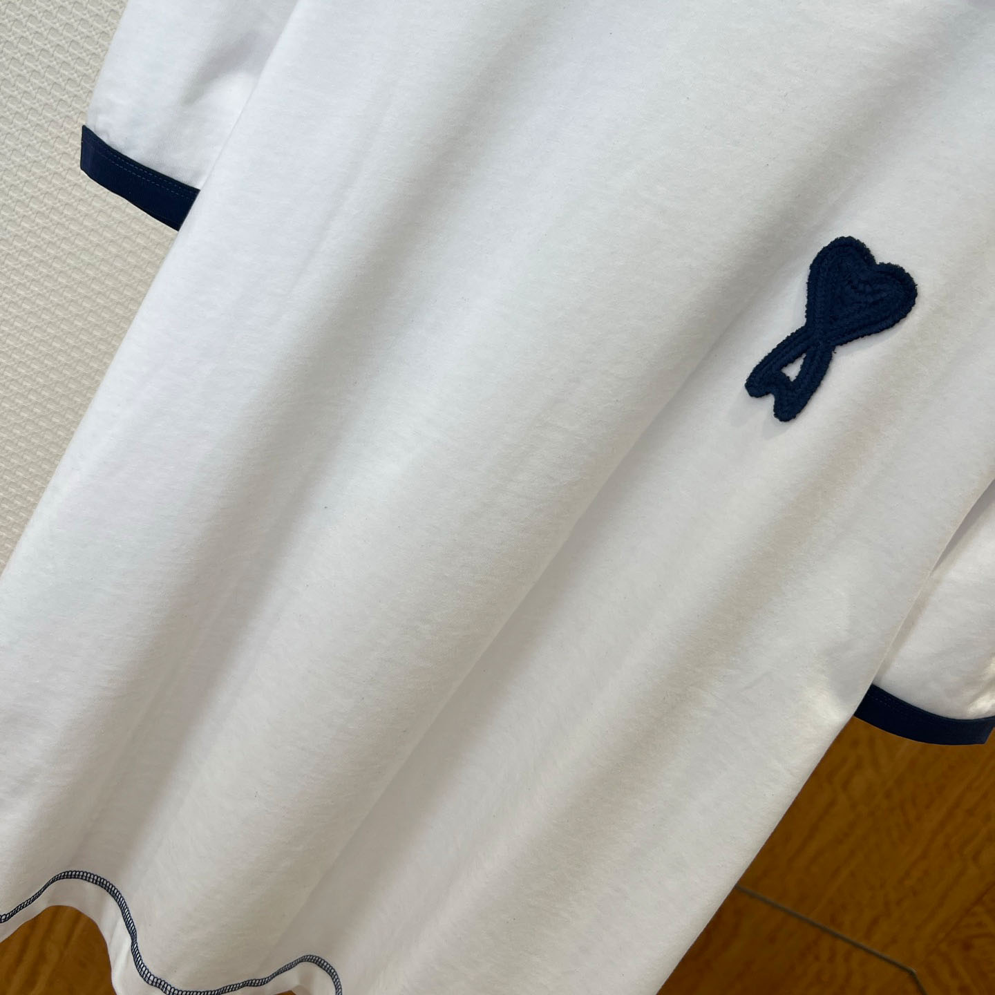 AMI Paris White Cotton Ami De Coeur Knitted Patch T-shirt - FashionPlug