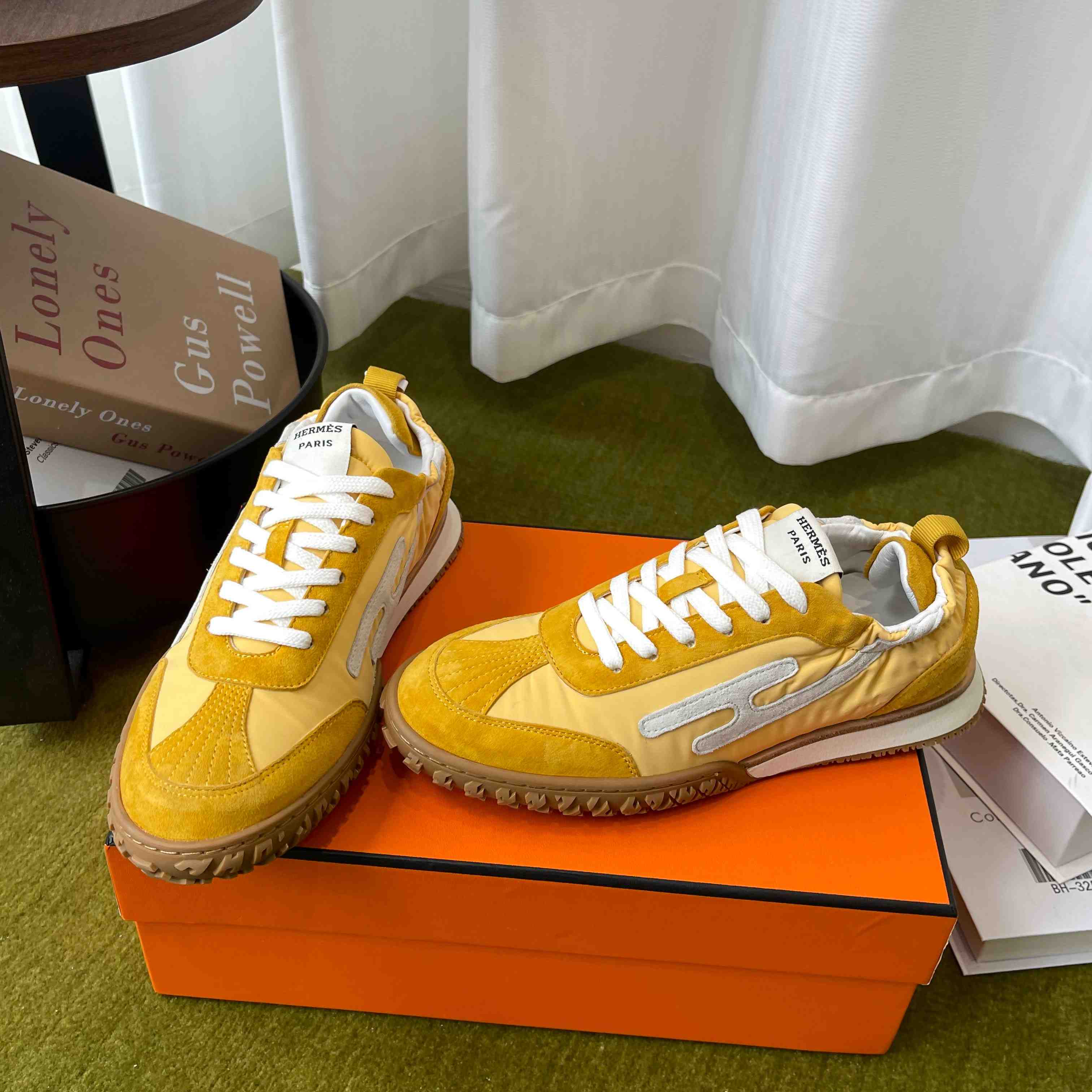 Hermes Jet Sneaker - FashionPlug