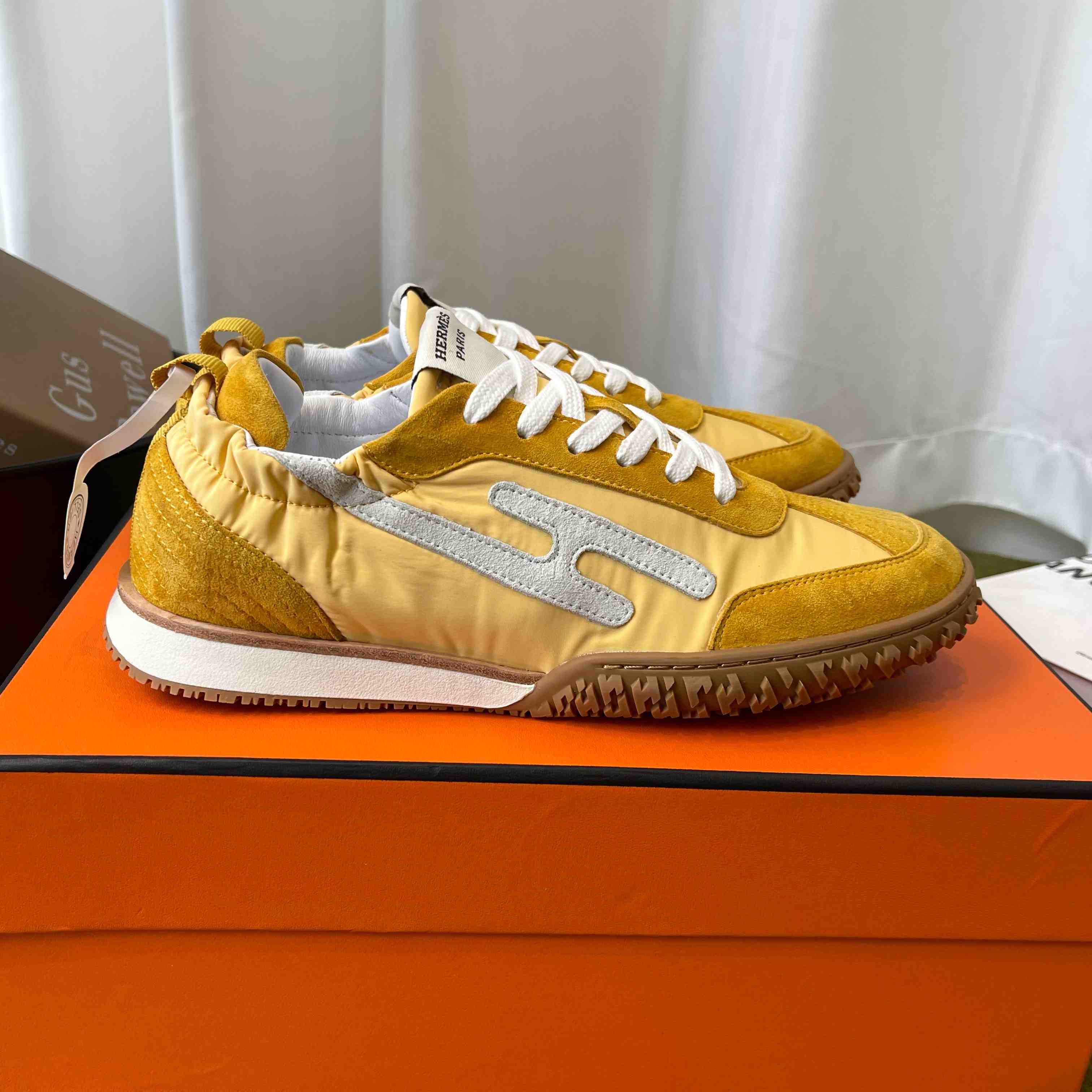 Hermes Jet Sneaker - FashionPlug