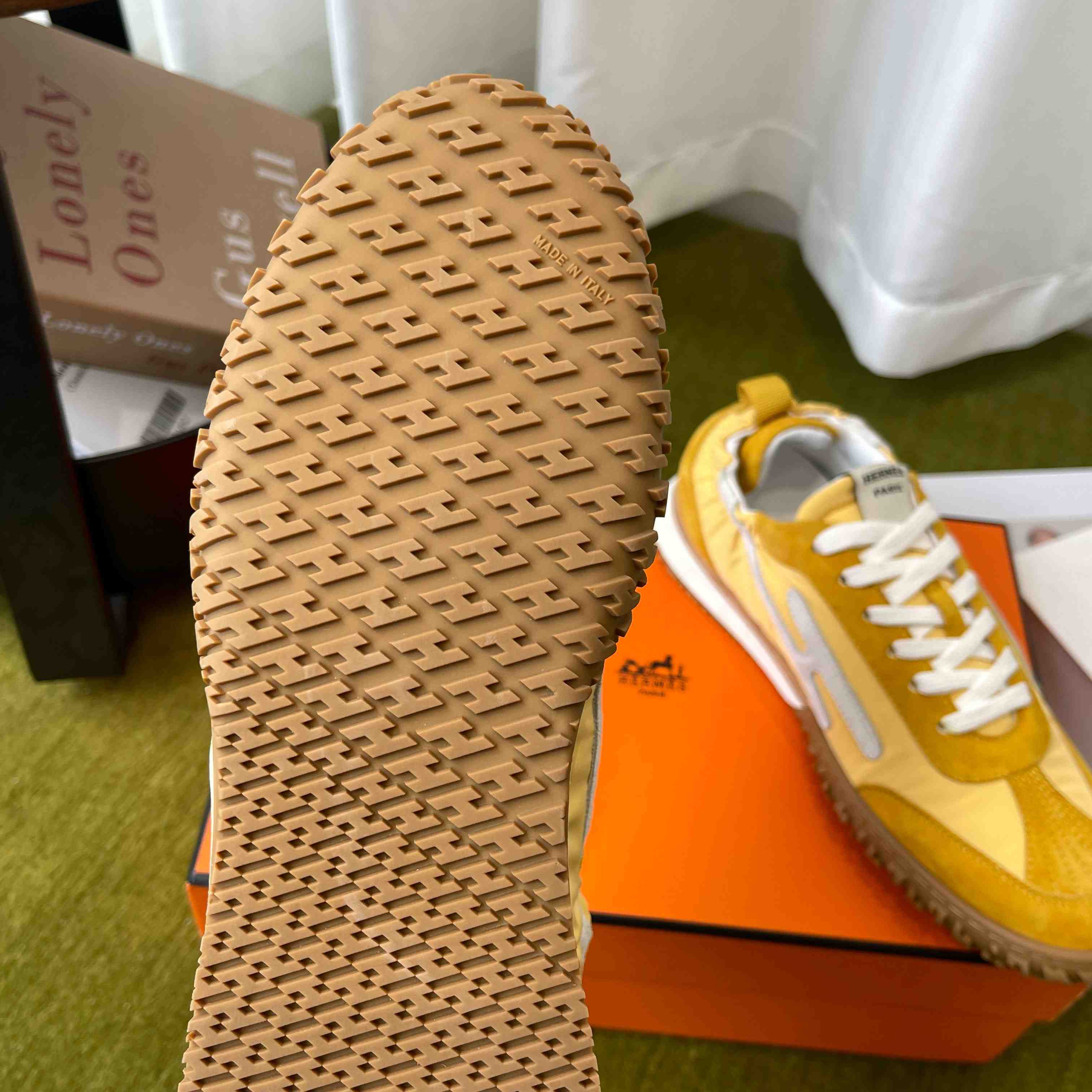 Hermes Jet Sneaker - FashionPlug