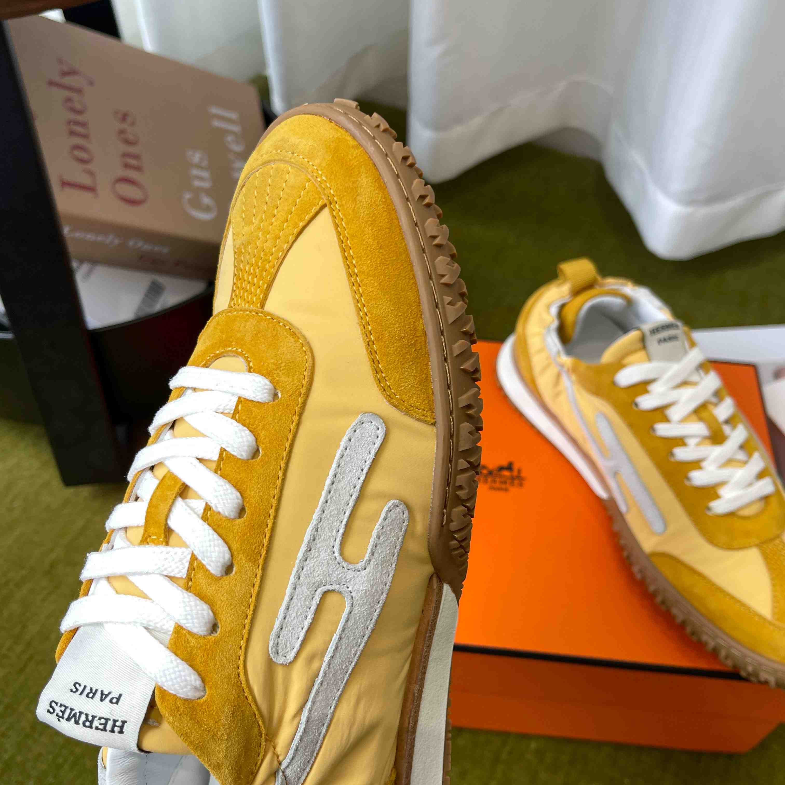 Hermes Jet Sneaker - FashionPlug