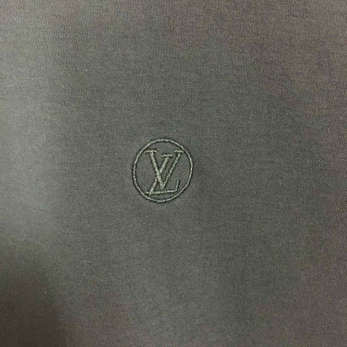 Louis Vuitton Embroidered Logo T-shirt - FashionPlug