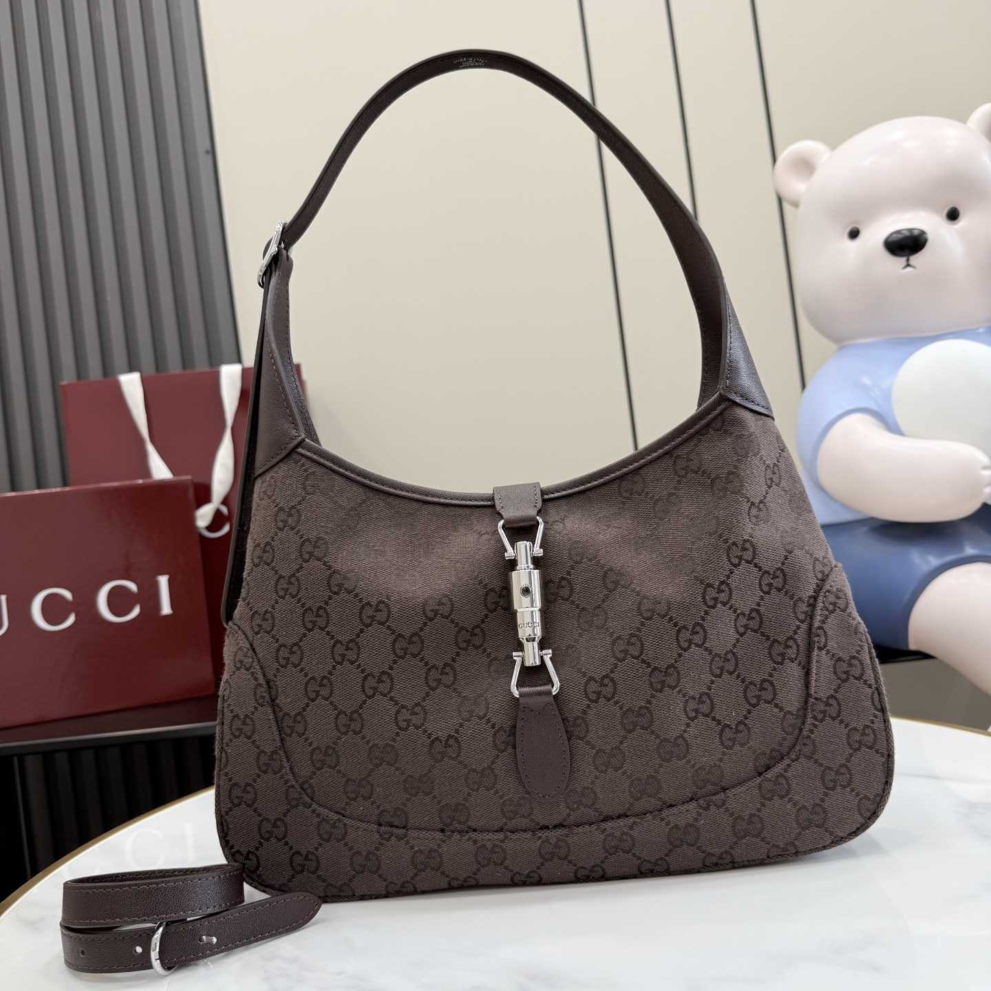Gucci Jackie 1961 Medium Shoulder Bag - FashionPlug