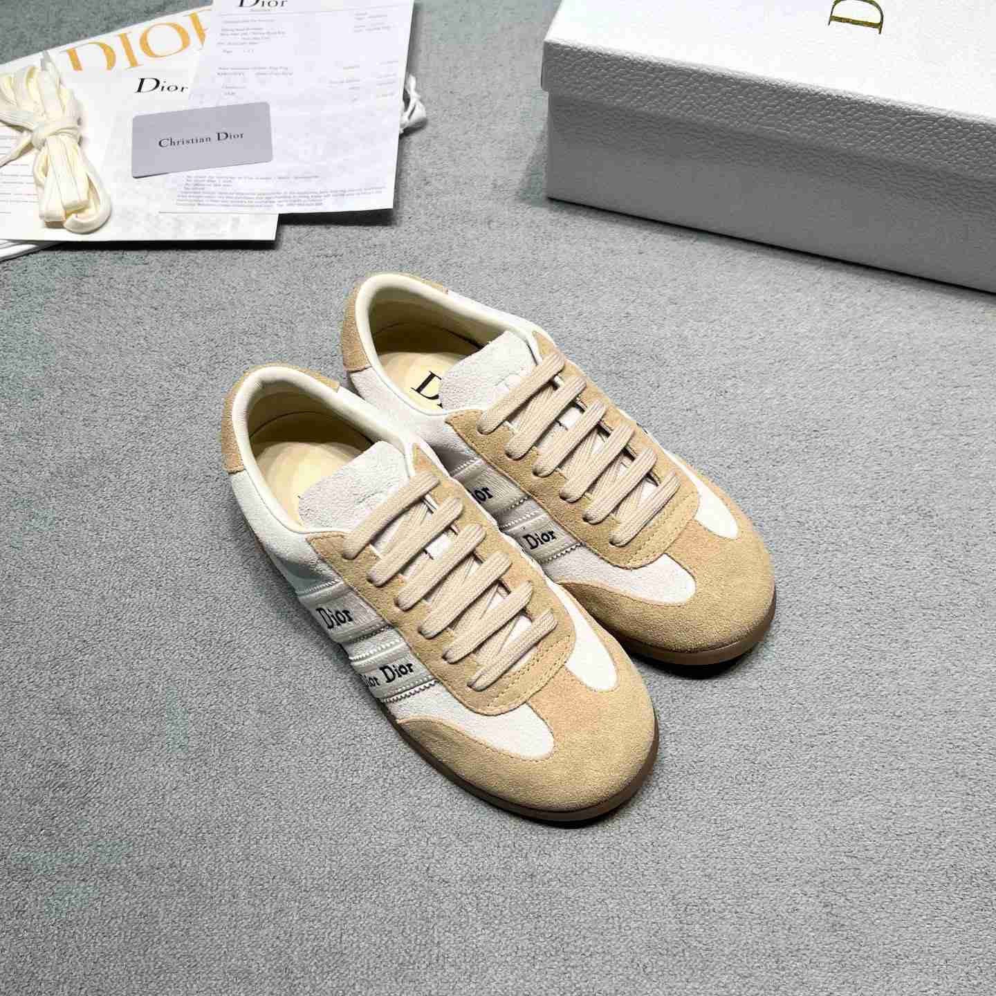 Dior Ribbon Sneaker - FashionPlug
