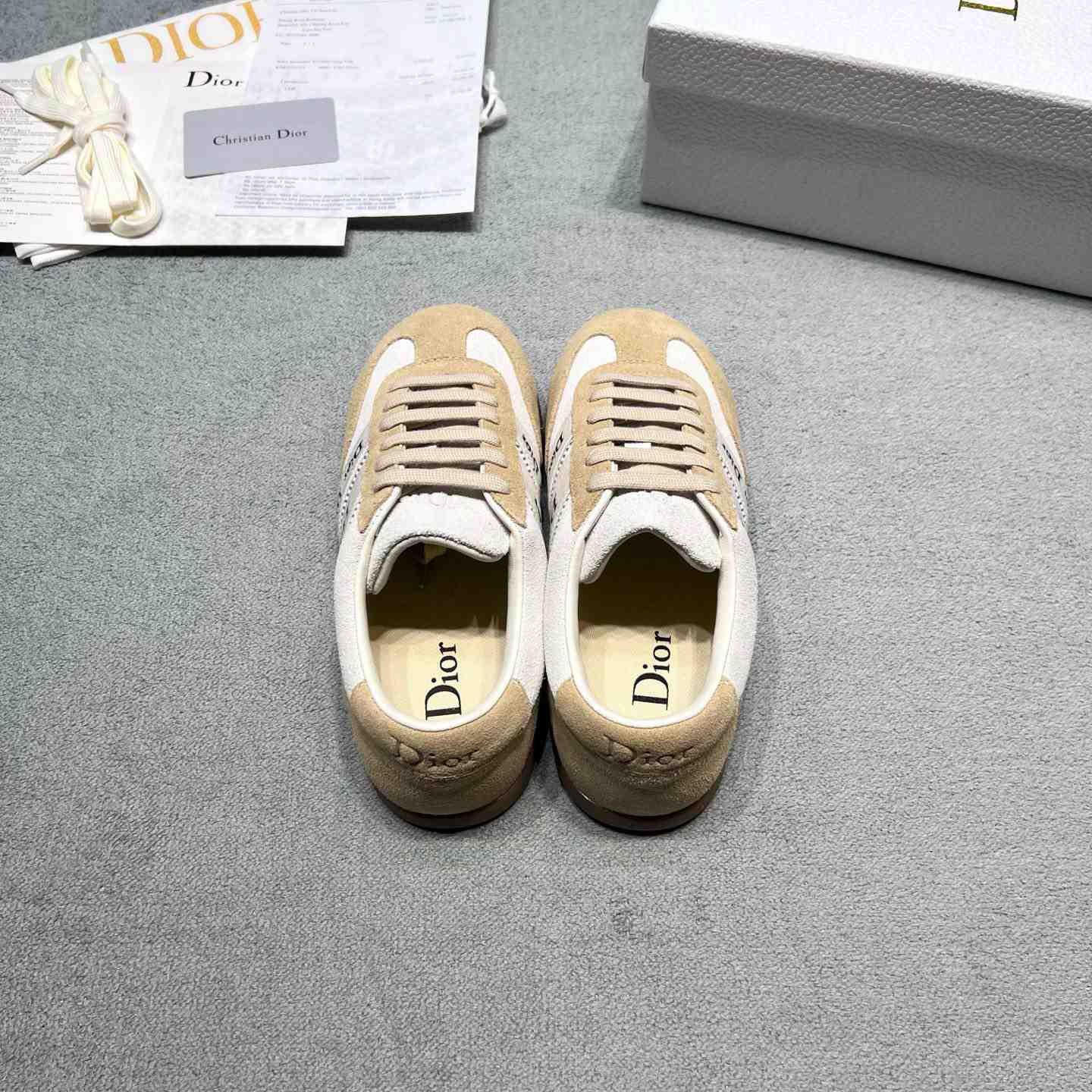 Dior Ribbon Sneaker - FashionPlug