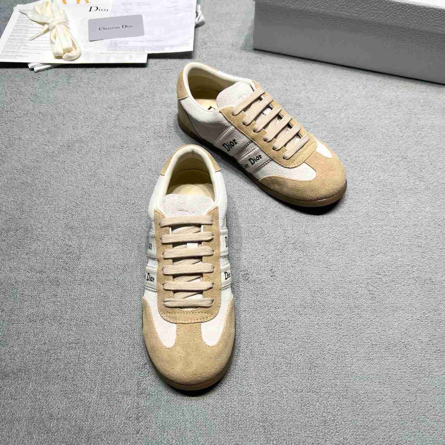 Dior Ribbon Sneaker - FashionPlug