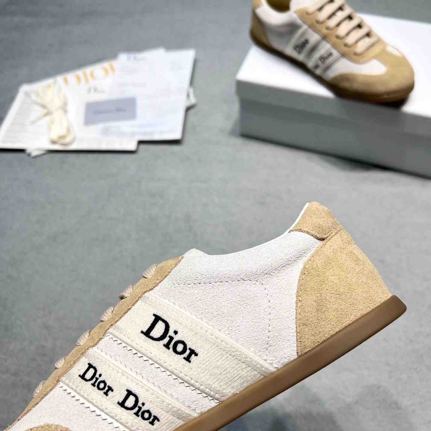 Dior Ribbon Sneaker - FashionPlug