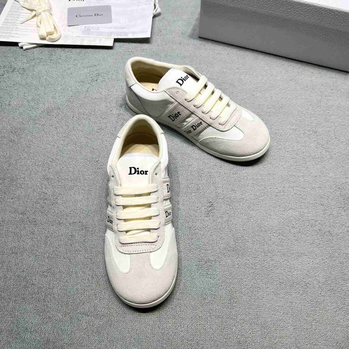 Dior Ribbon Sneaker - FashionPlug