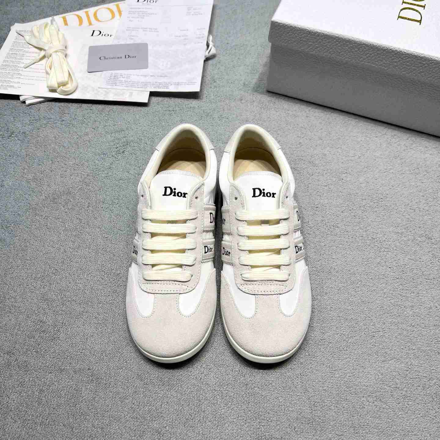 Dior Ribbon Sneaker - FashionPlug