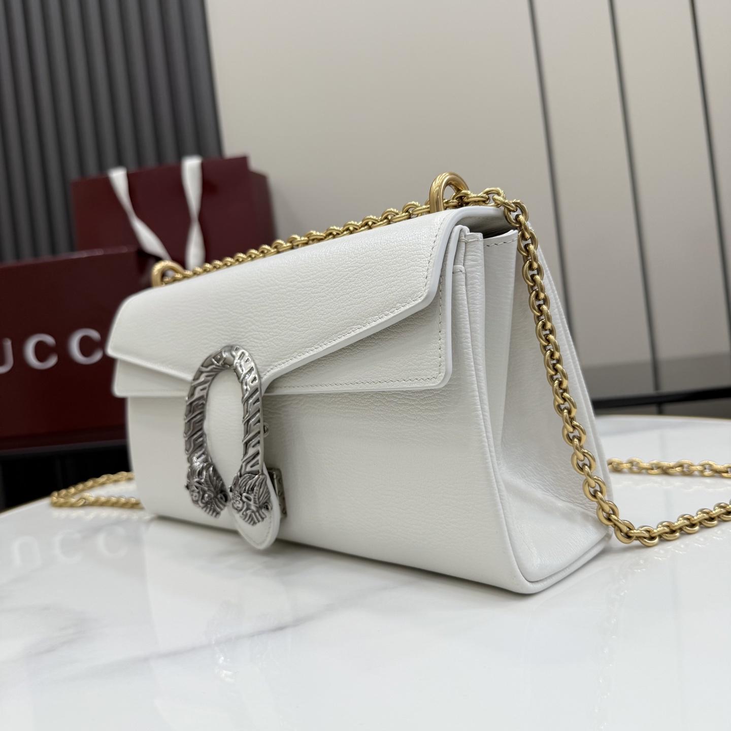 Gucci Dionysus Medium Shoulder Bag - FashionPlug