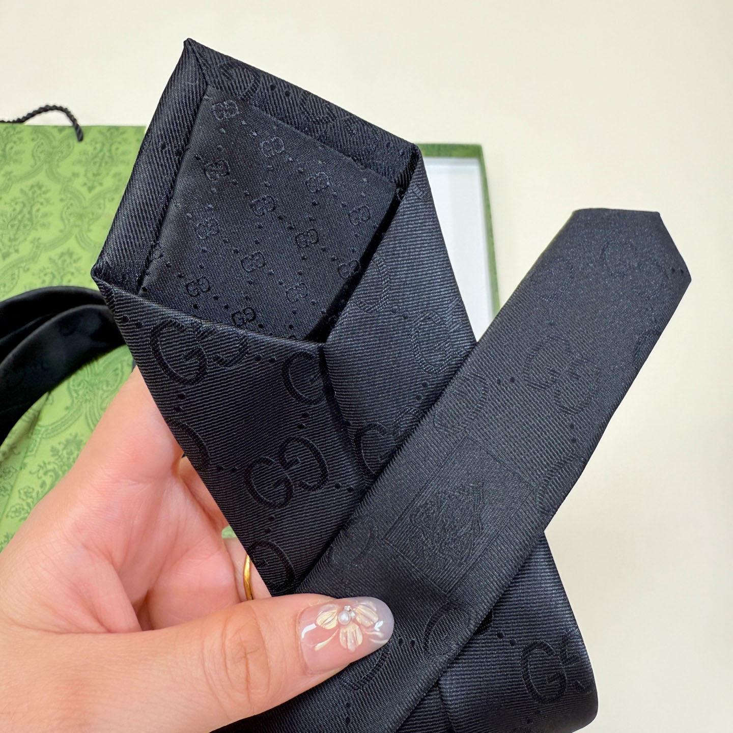 Gucci GG Silk Cotton Tie - FashionPlug