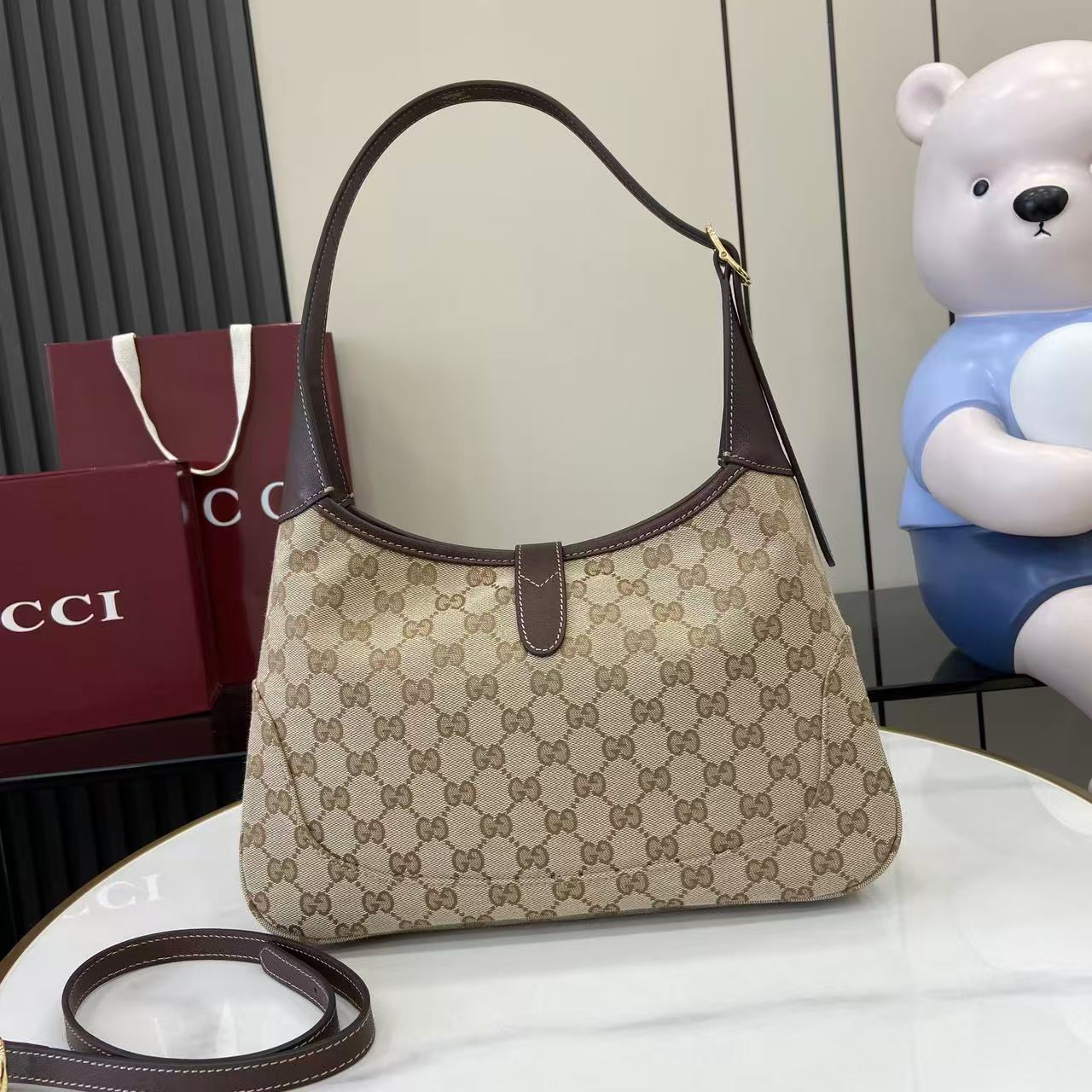 Gucci Jackie 1961 Medium Shoulder Bag - FashionPlug