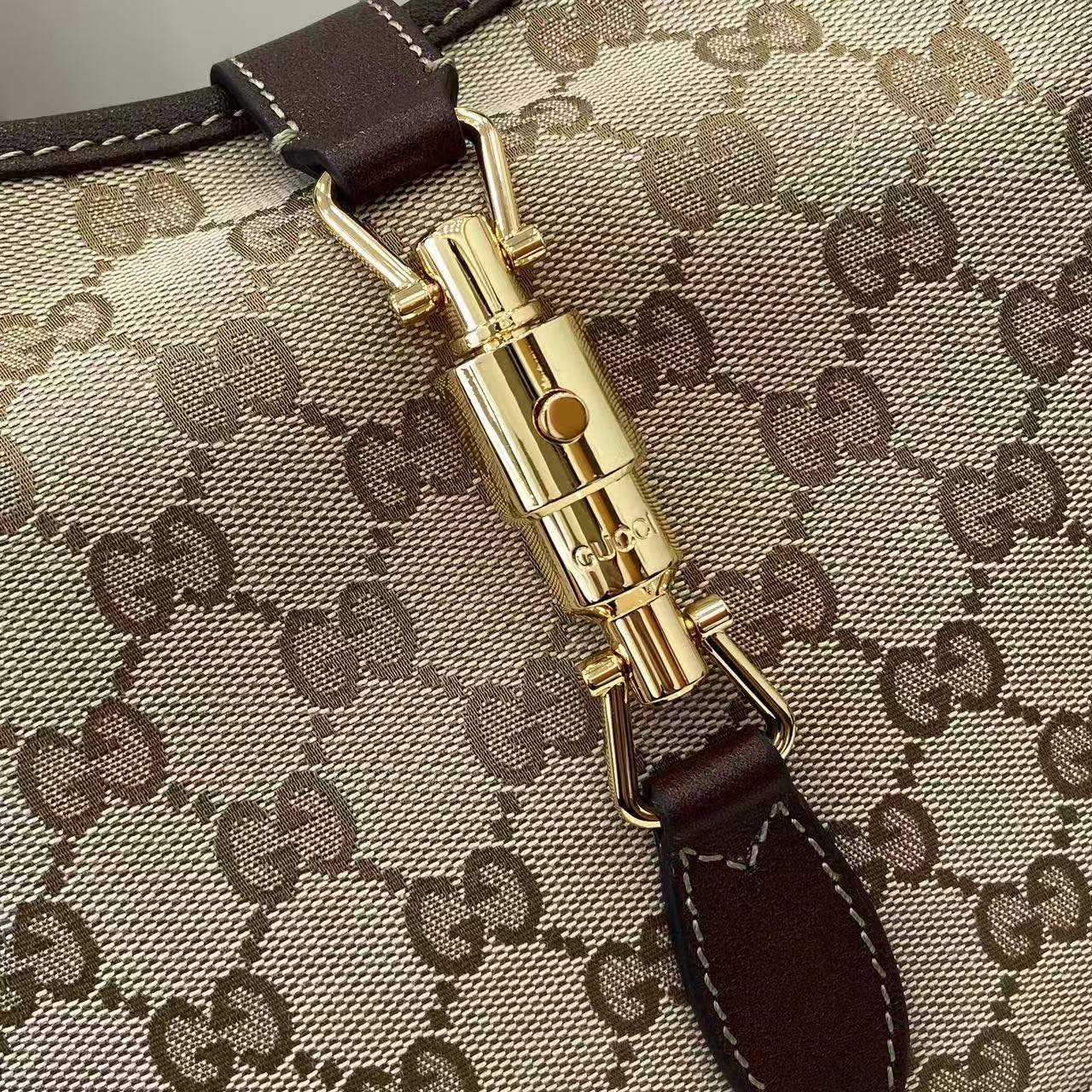 Gucci Jackie 1961 Medium Shoulder Bag - FashionPlug