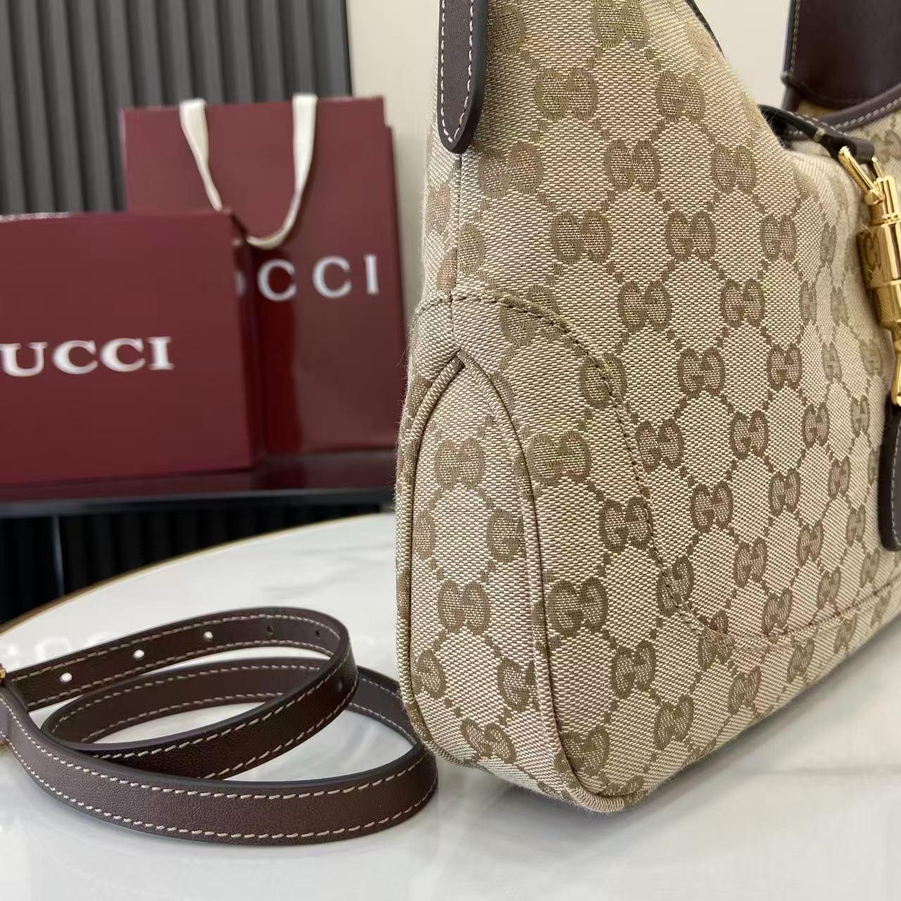 Gucci Jackie 1961 Medium Shoulder Bag - FashionPlug