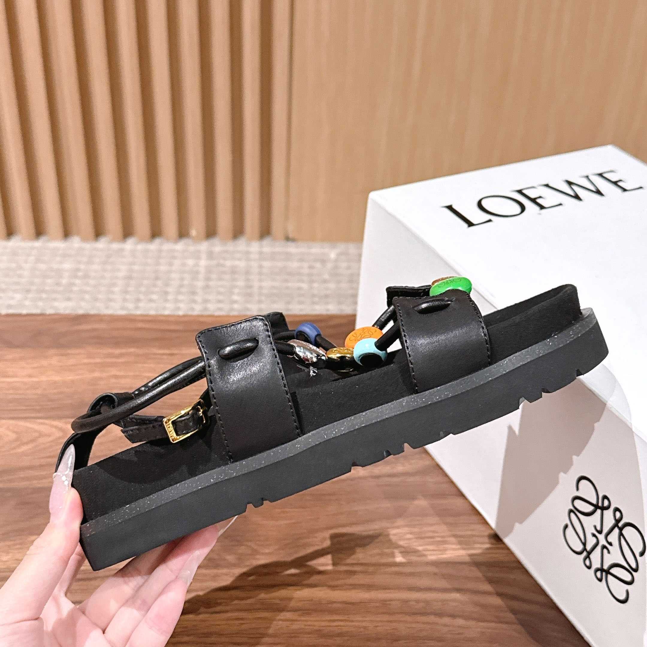 Loewe Pebble Beads Fussbett Sandal - FashionPlug