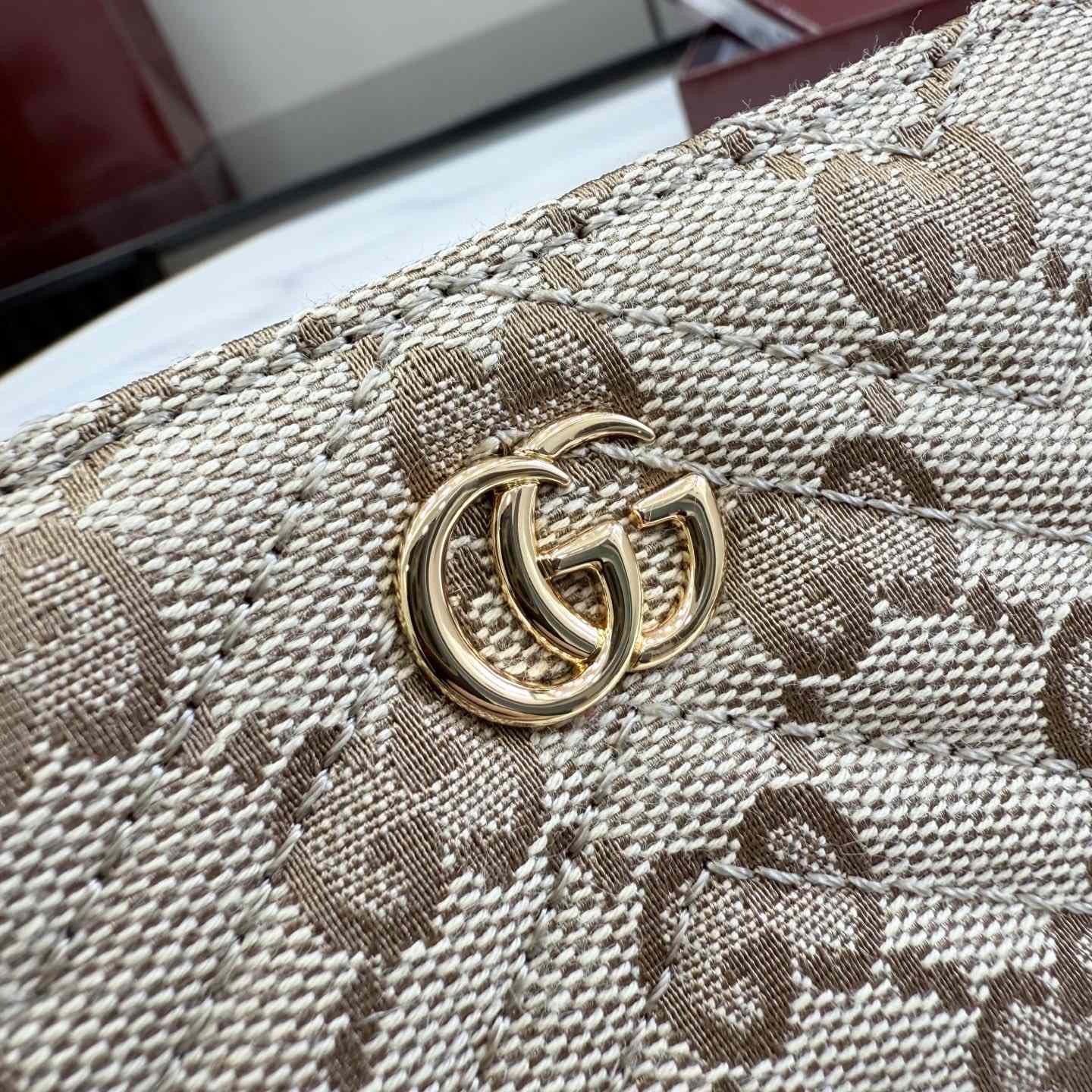 Gucci GG Marmont Small Wallet - FashionPlug