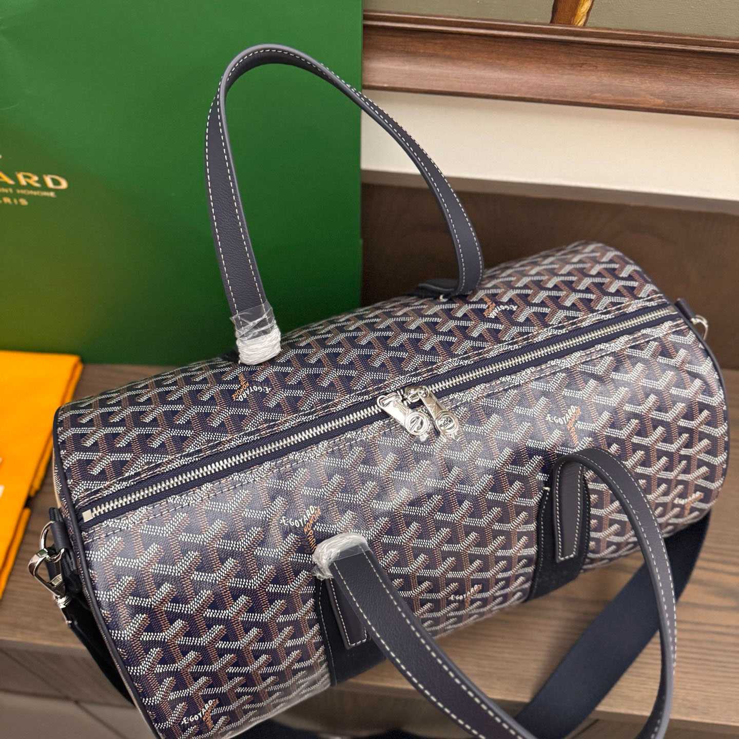 Goyard Barrel 40 Sports Bag - FashionPlug