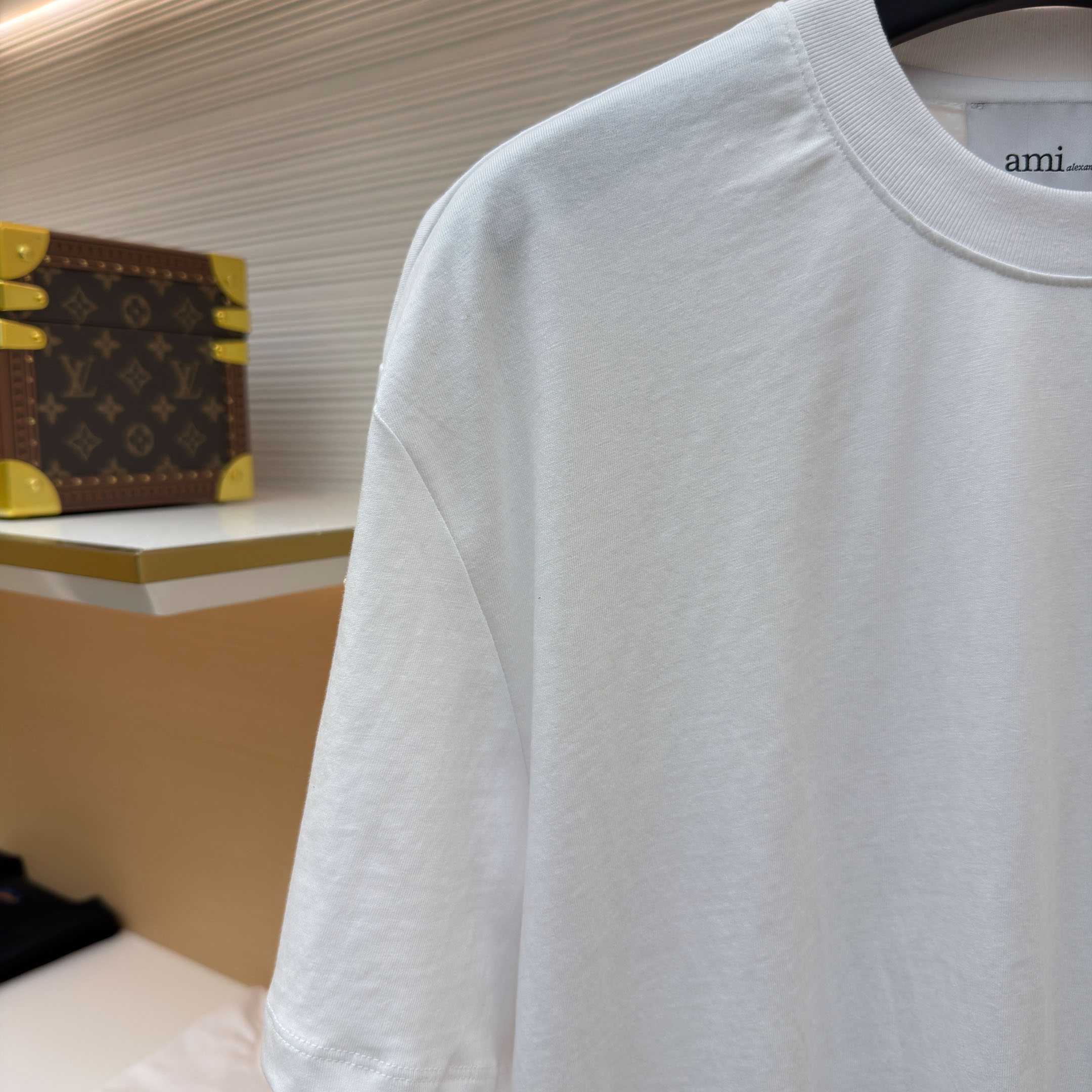 AMI Paris Black Cotton Ami De Coeur T-shirt - FashionPlug