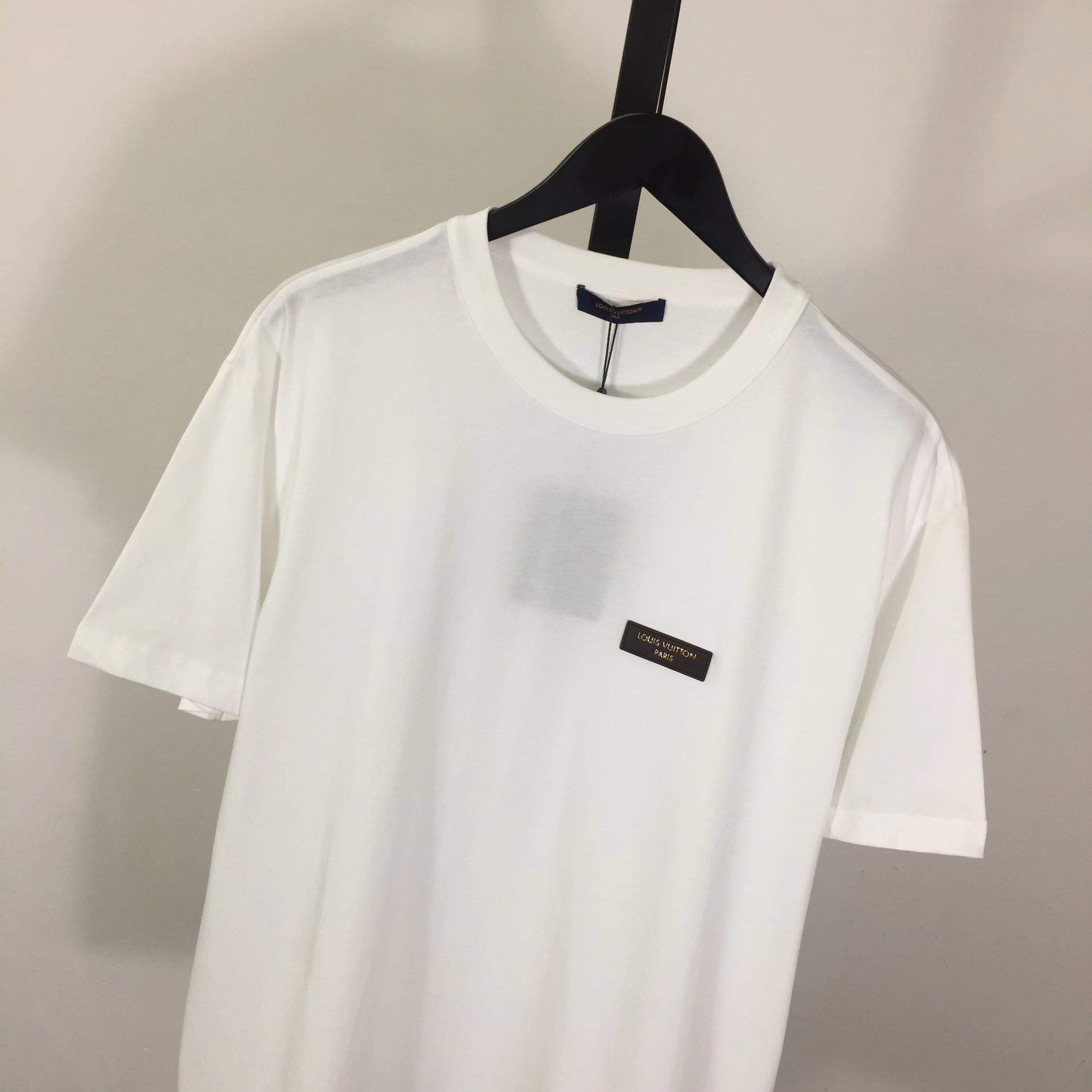 Louis Vuitton Slim Fit Signature T-Shirt 1AK7GL - FashionPlug