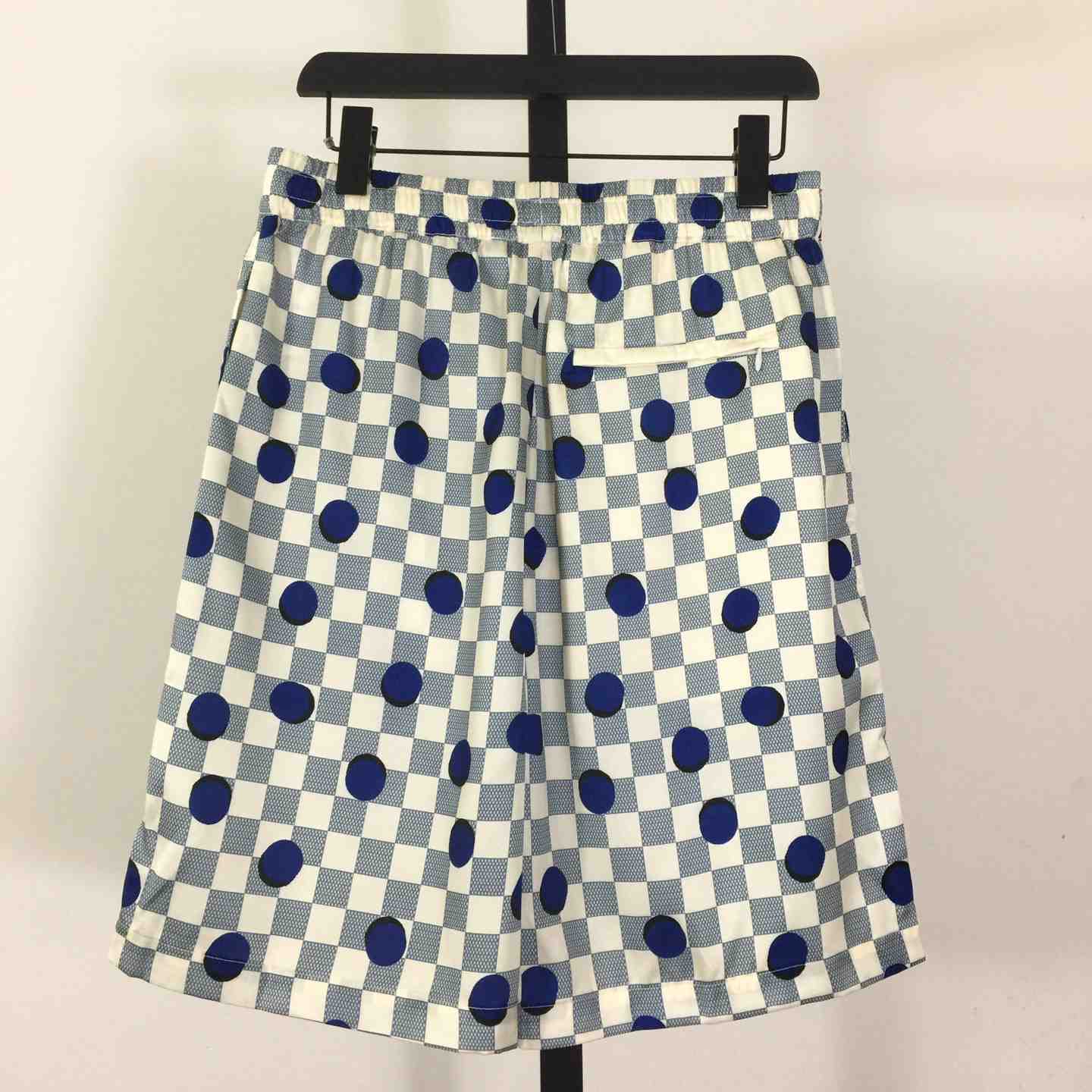 Louis Vuitton Damier Silk Shorts   1AK760 - FashionPlug