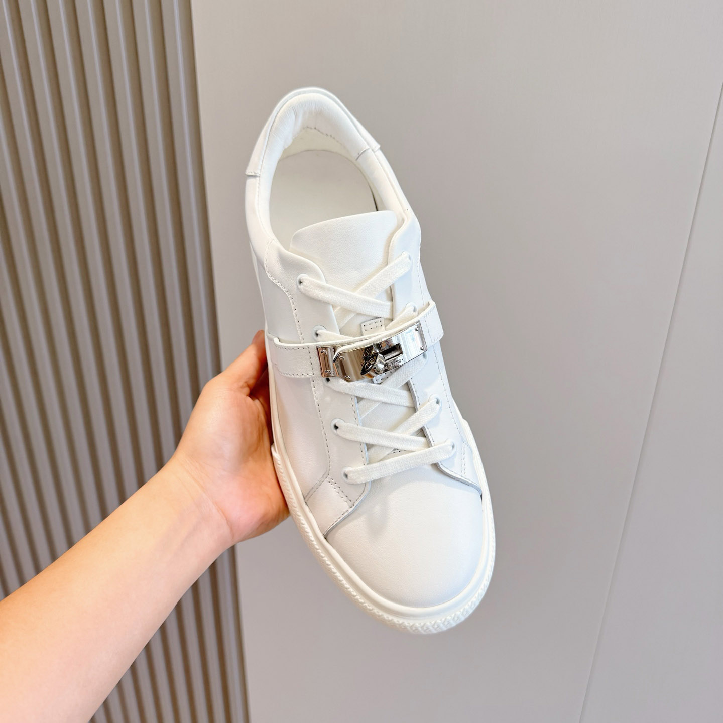 Hermes Day Sneaker - FashionPlug