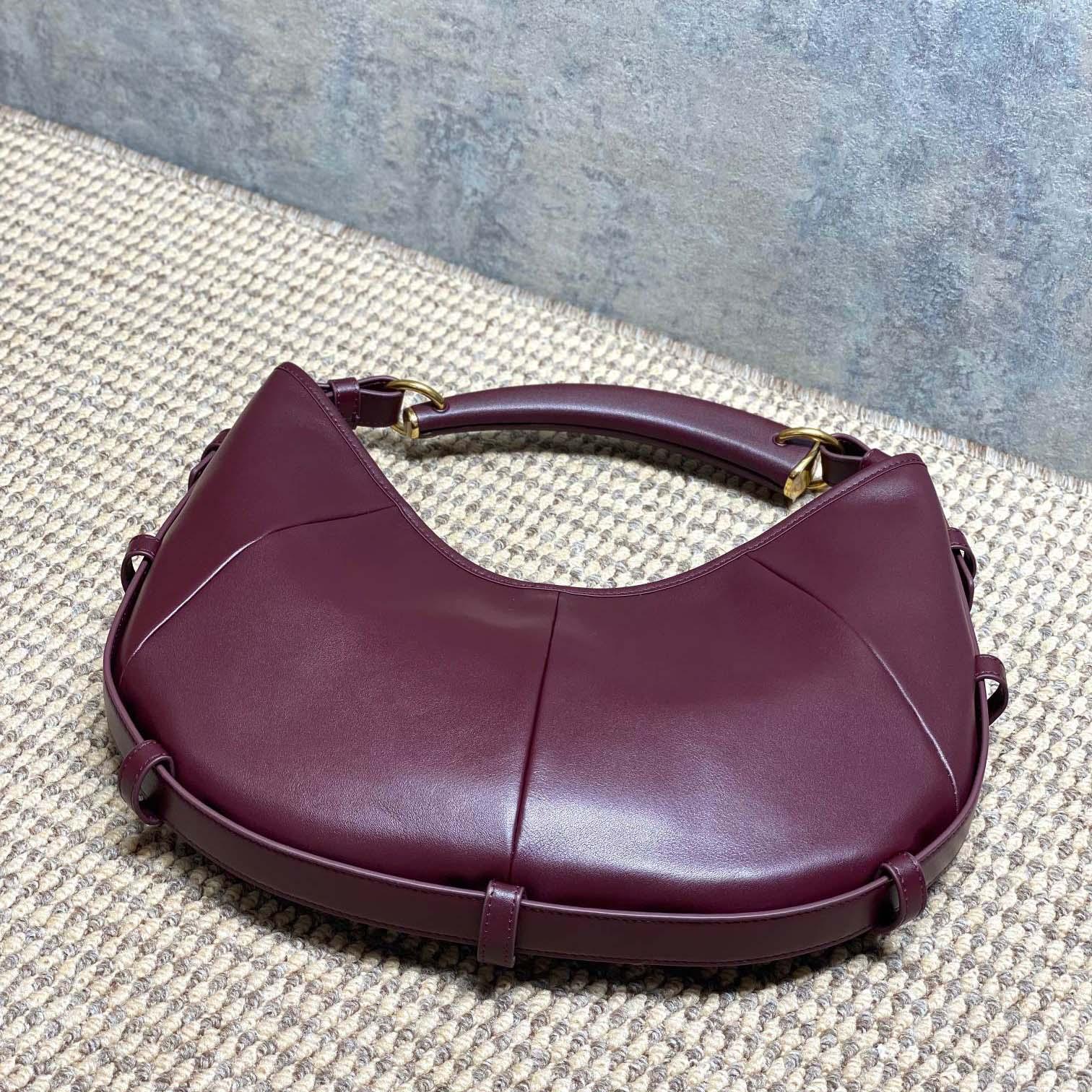 Saint Laurent MOMBASA Medium In Leather - FashionPlug