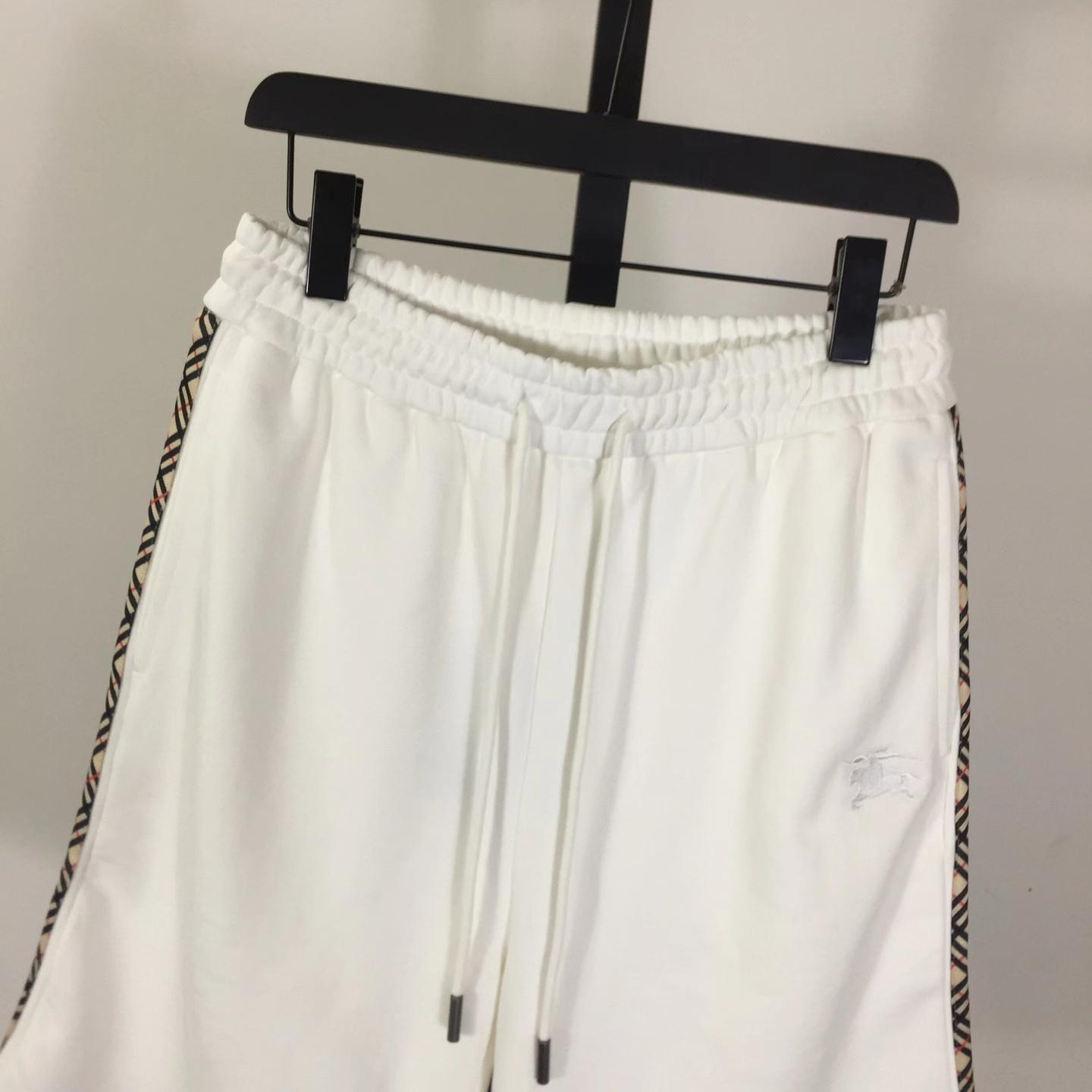Burberry Men's Bermuda shorts  - FashionPlug