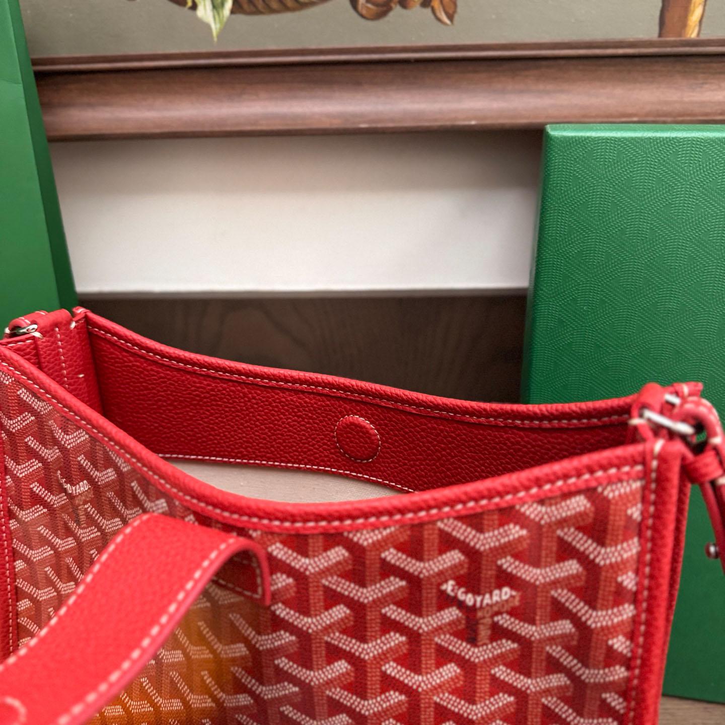 Goyard Musette Bag - FashionPlug