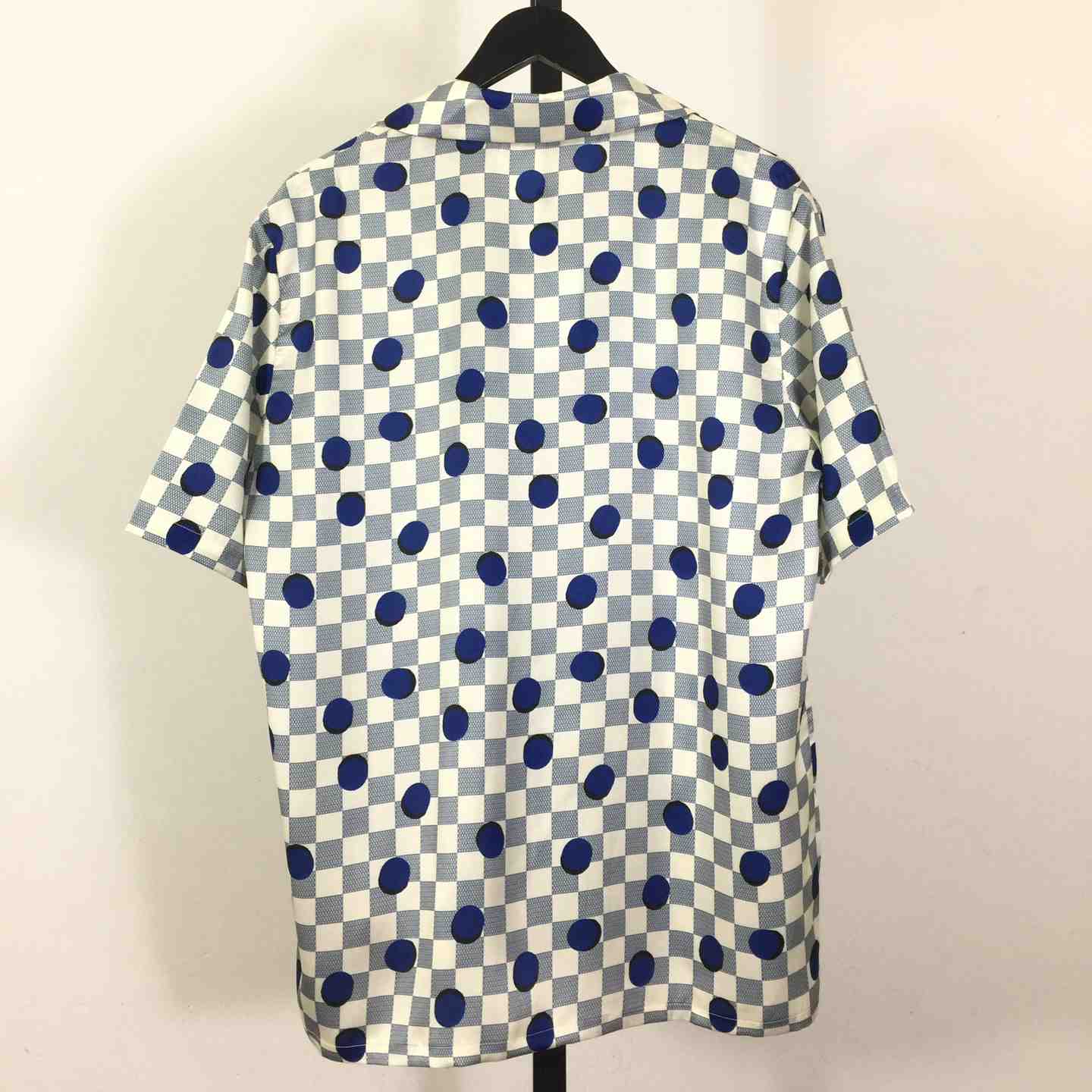 Louis Vuitton Damier Silk Short-Sleeved Shirt   1AK7BK - FashionPlug