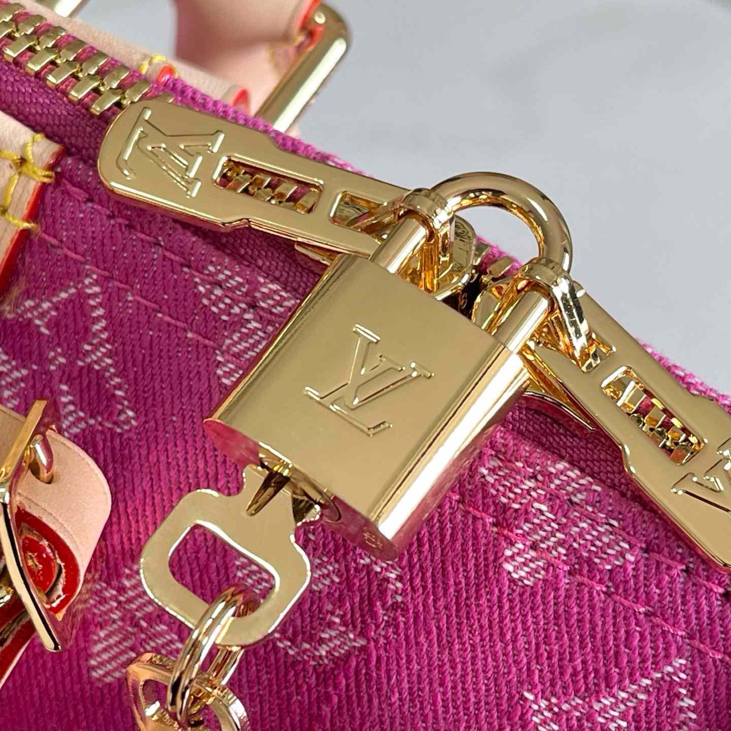 Louis Vuitton Keepall Bandoulière 45 M27944 - FashionPlug