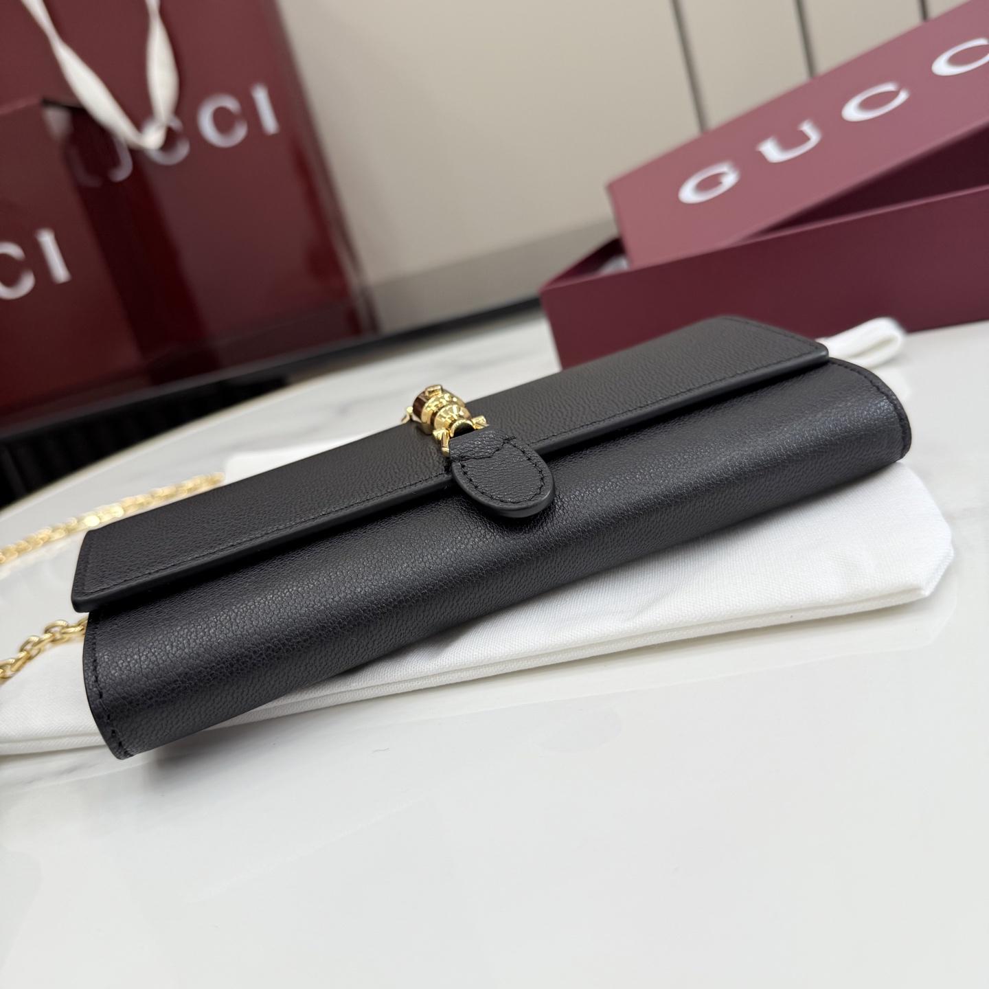 Gucci Jackie Wallet On Chain - FashionPlug