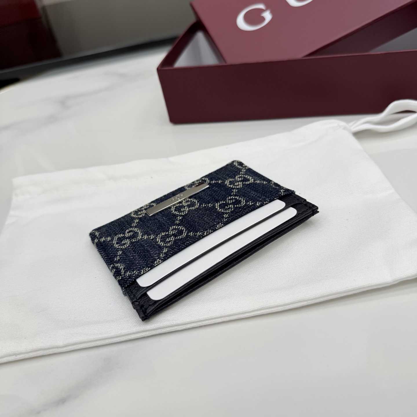 Gucci Card case With Gucci Plaque - FashionPlug
