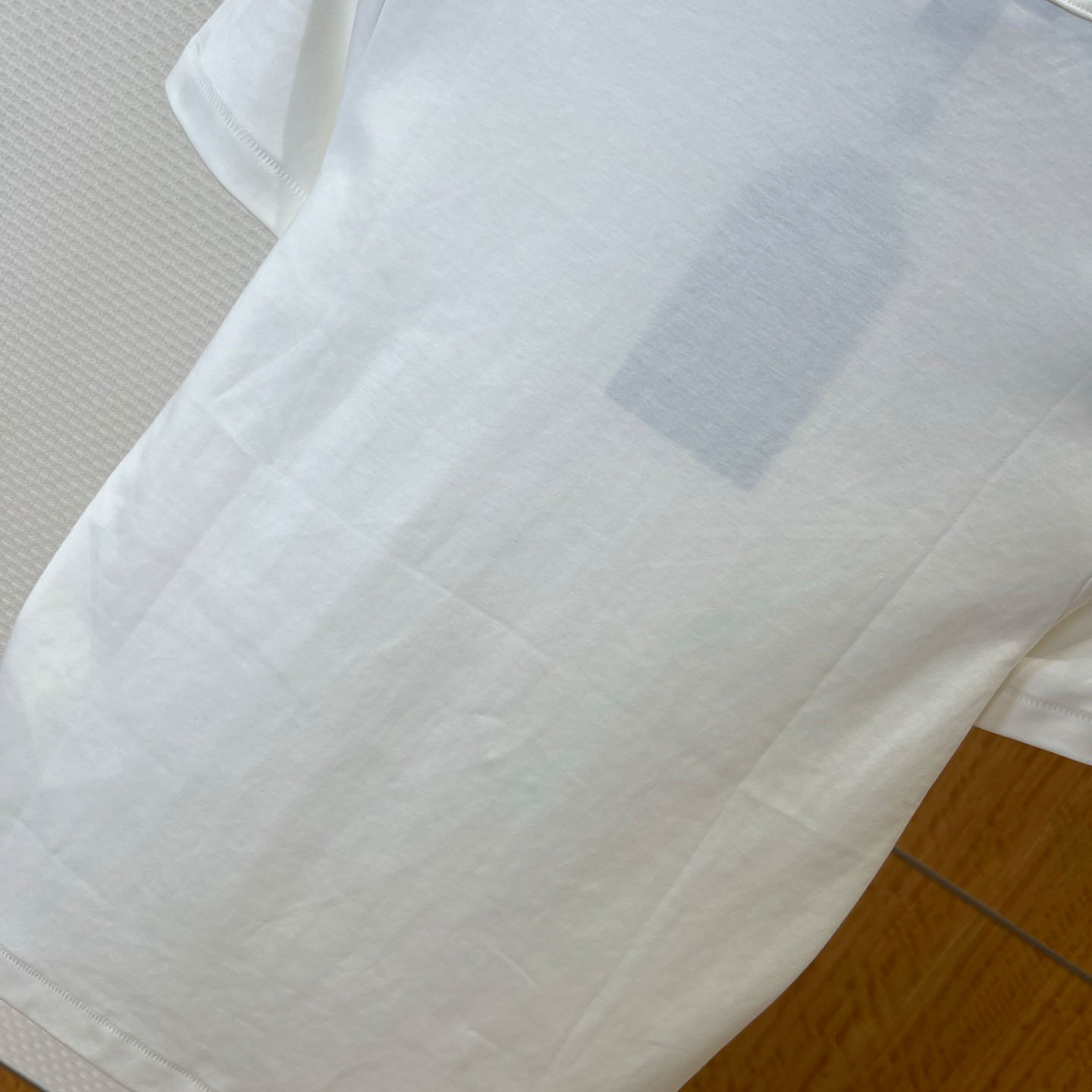 Louis Vuitton Neverfull Print T-Shirt 1AK1I2 - FashionPlug