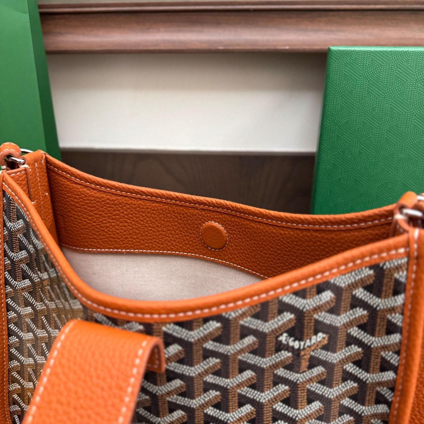 Goyard Musette Bag - FashionPlug