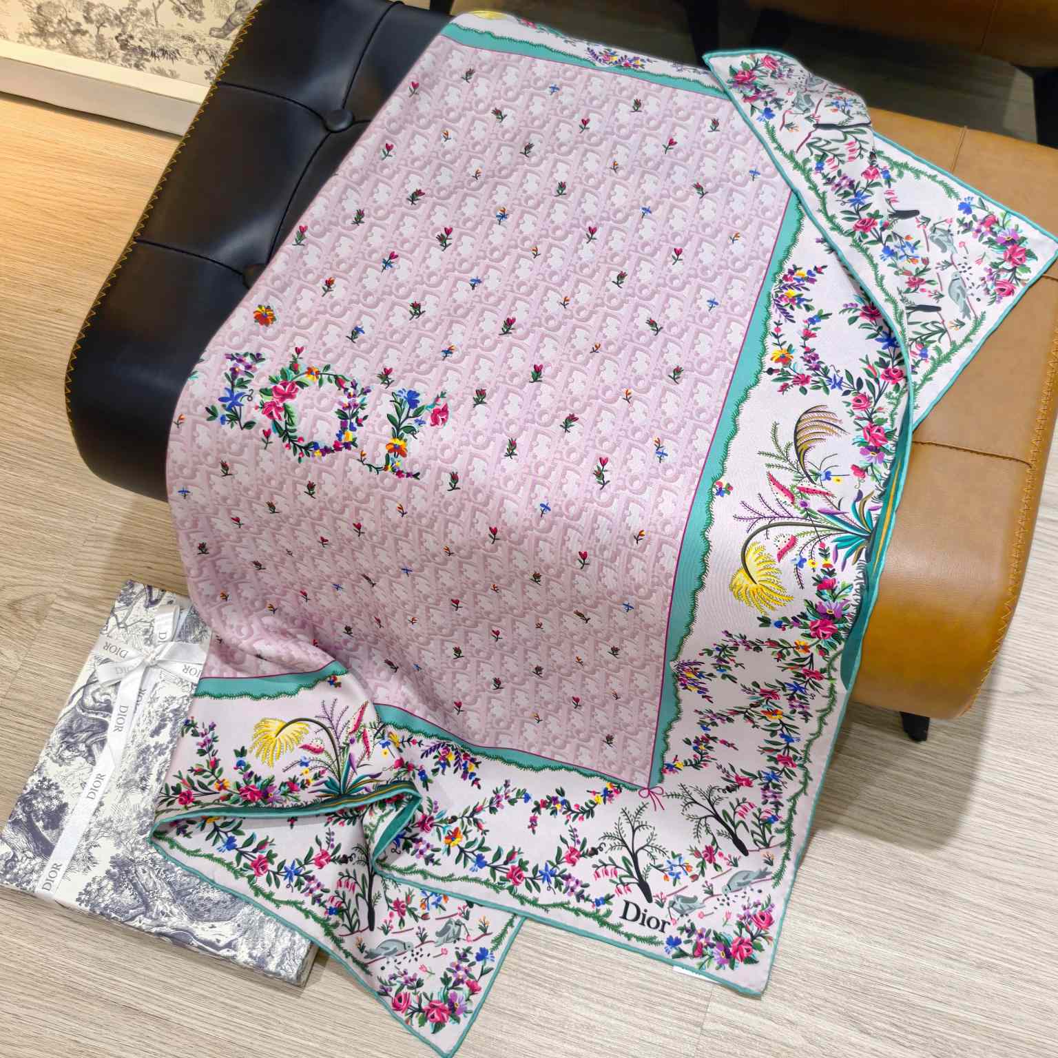 Dior Dioramour Revolution Flowers 90 Square Scarf - FashionPlug