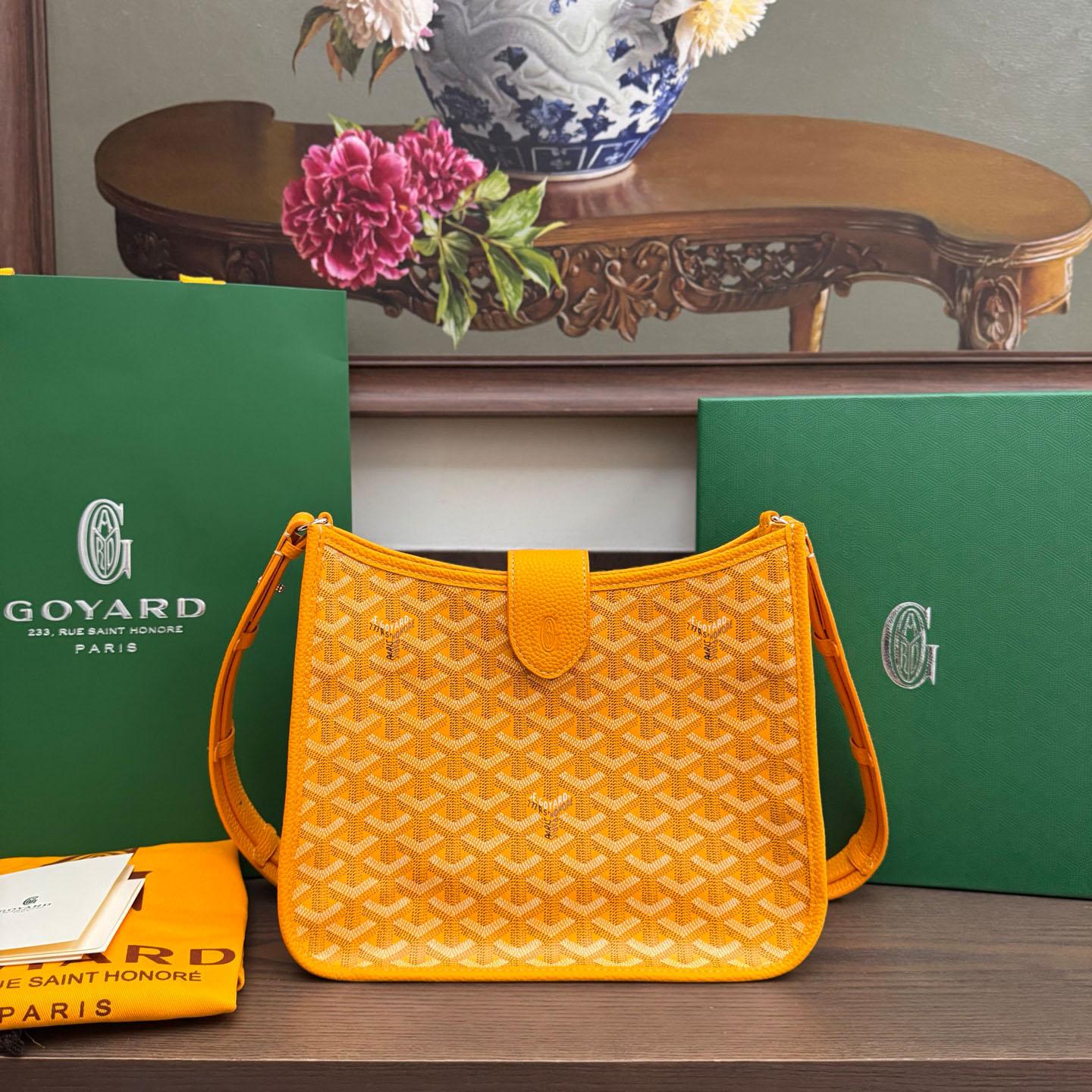 Goyard Musette Bag - FashionPlug