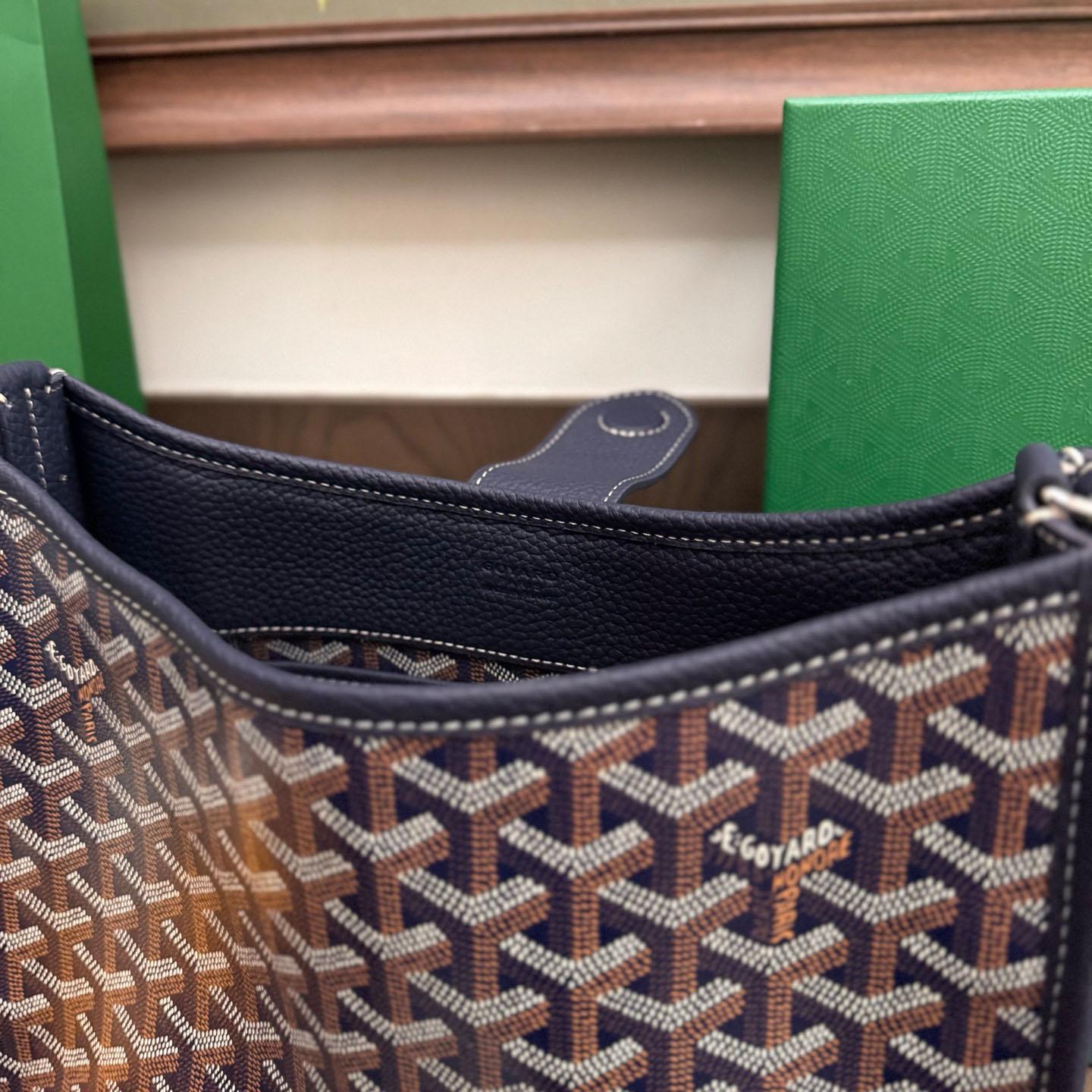 Goyard Musette Bag - FashionPlug