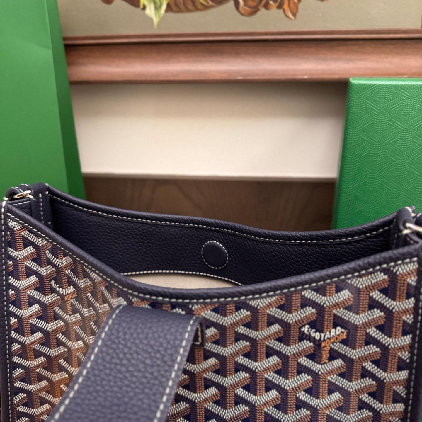 Goyard Musette Bag - FashionPlug