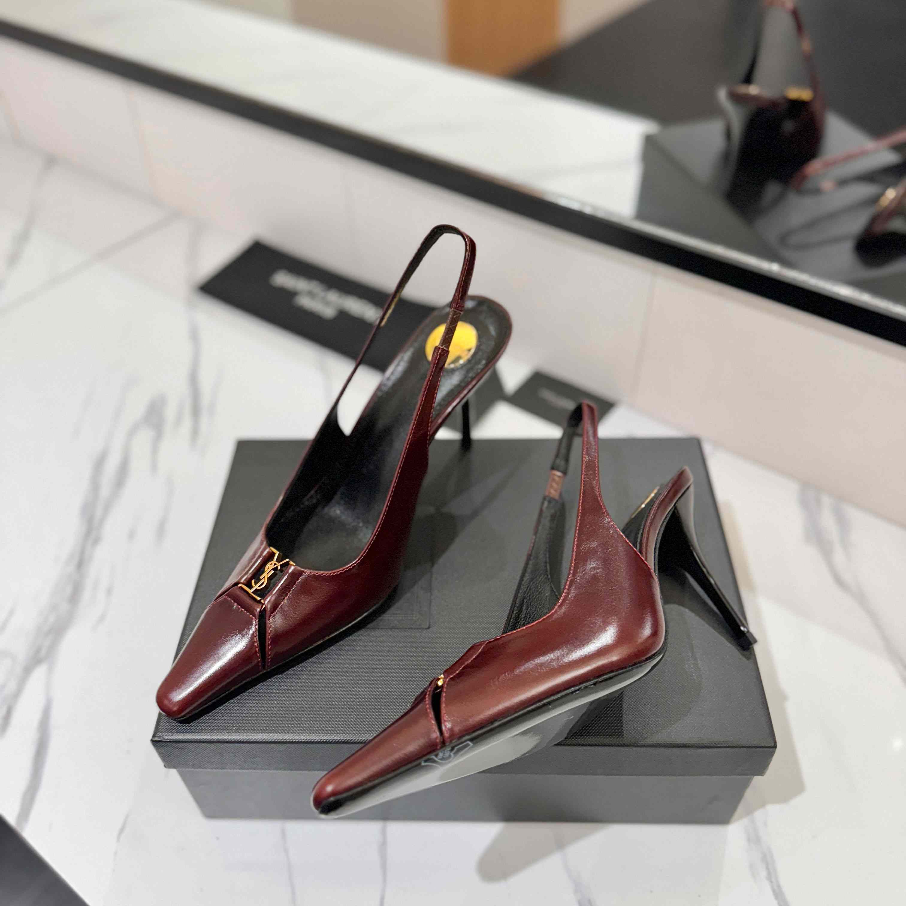Saint Laurent Babylone Breteuil Slingback Pumps - FashionPlug