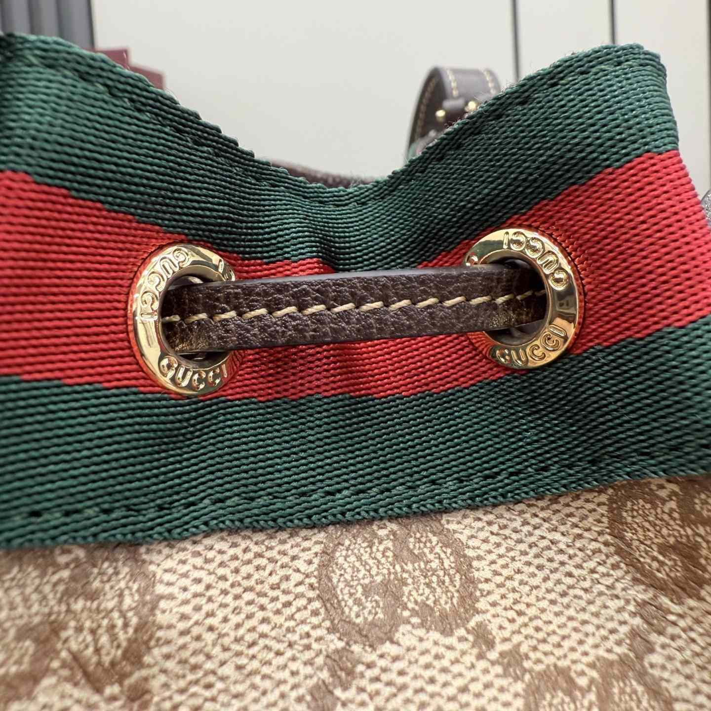Gucci Venice Small Bucket Bag - FashionPlug