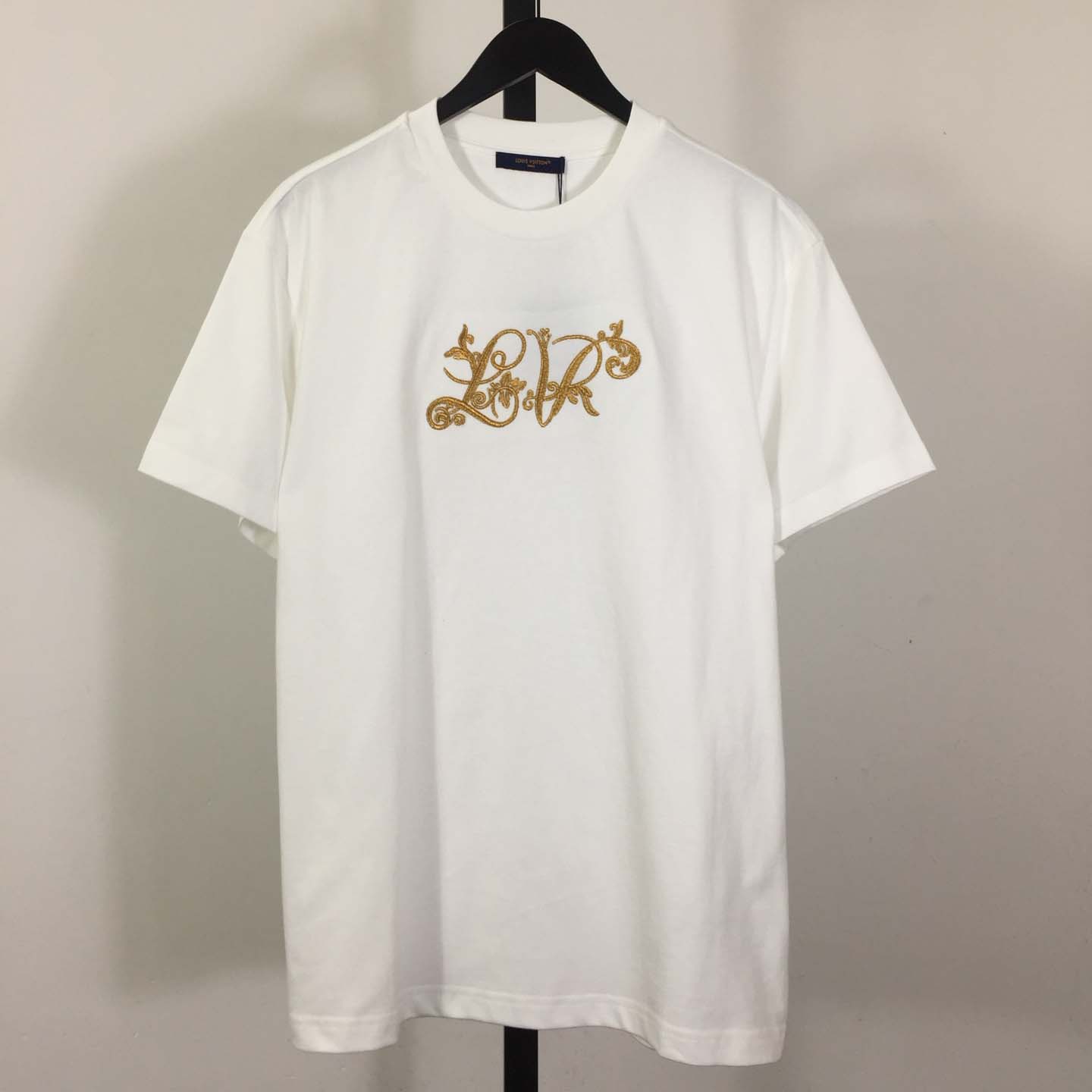 Louis Vuitton Signature Embroidery T-Shirt   1AJZCU - FashionPlug