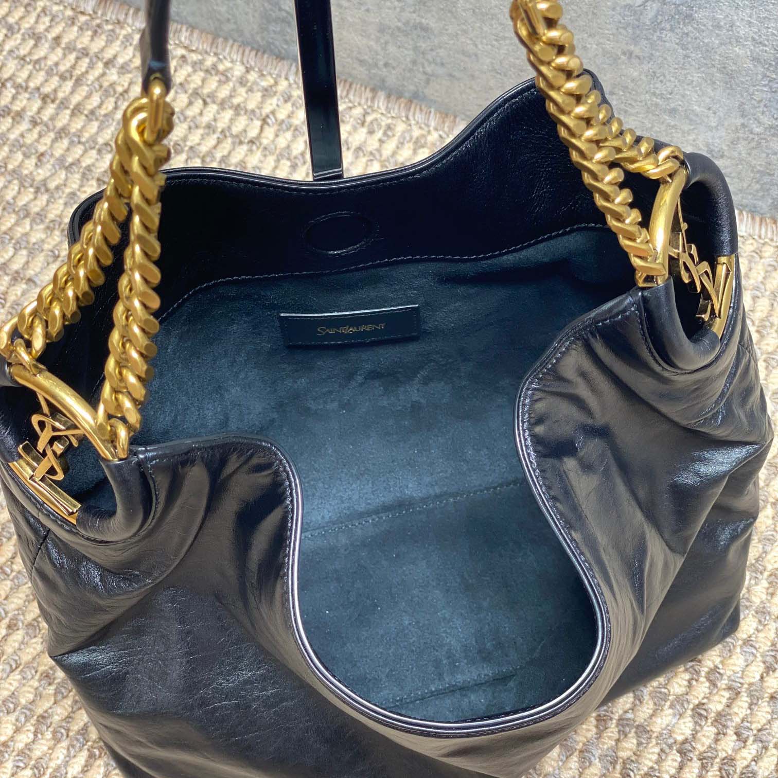 Saint Laurent HORTENSE Small Hobo In Shiny Leather - FashionPlug
