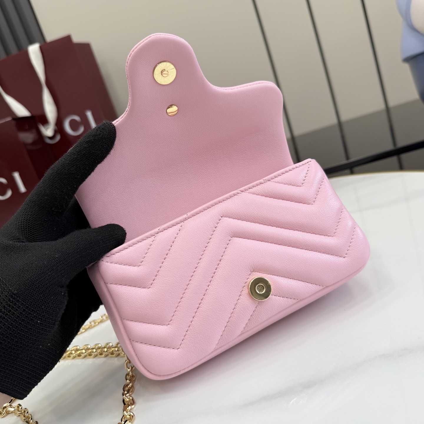 Gucci GG Marmont Mini Shoulder Bag - FashionPlug