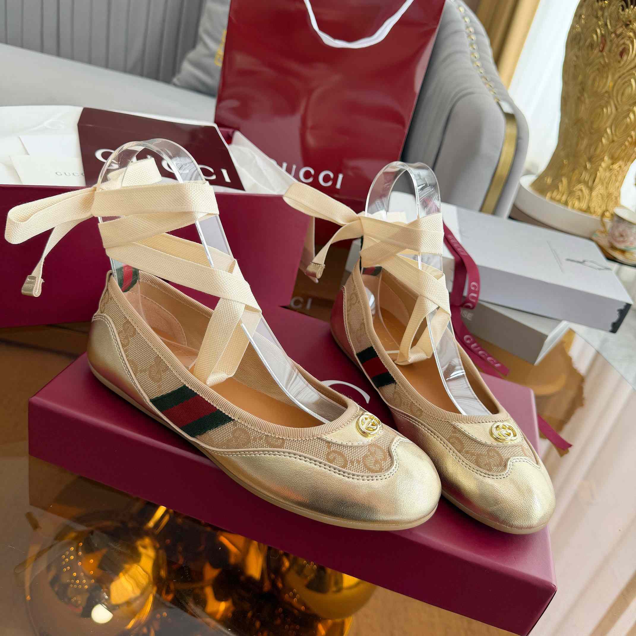  Gucci Shift Ballerina - FashionPlug