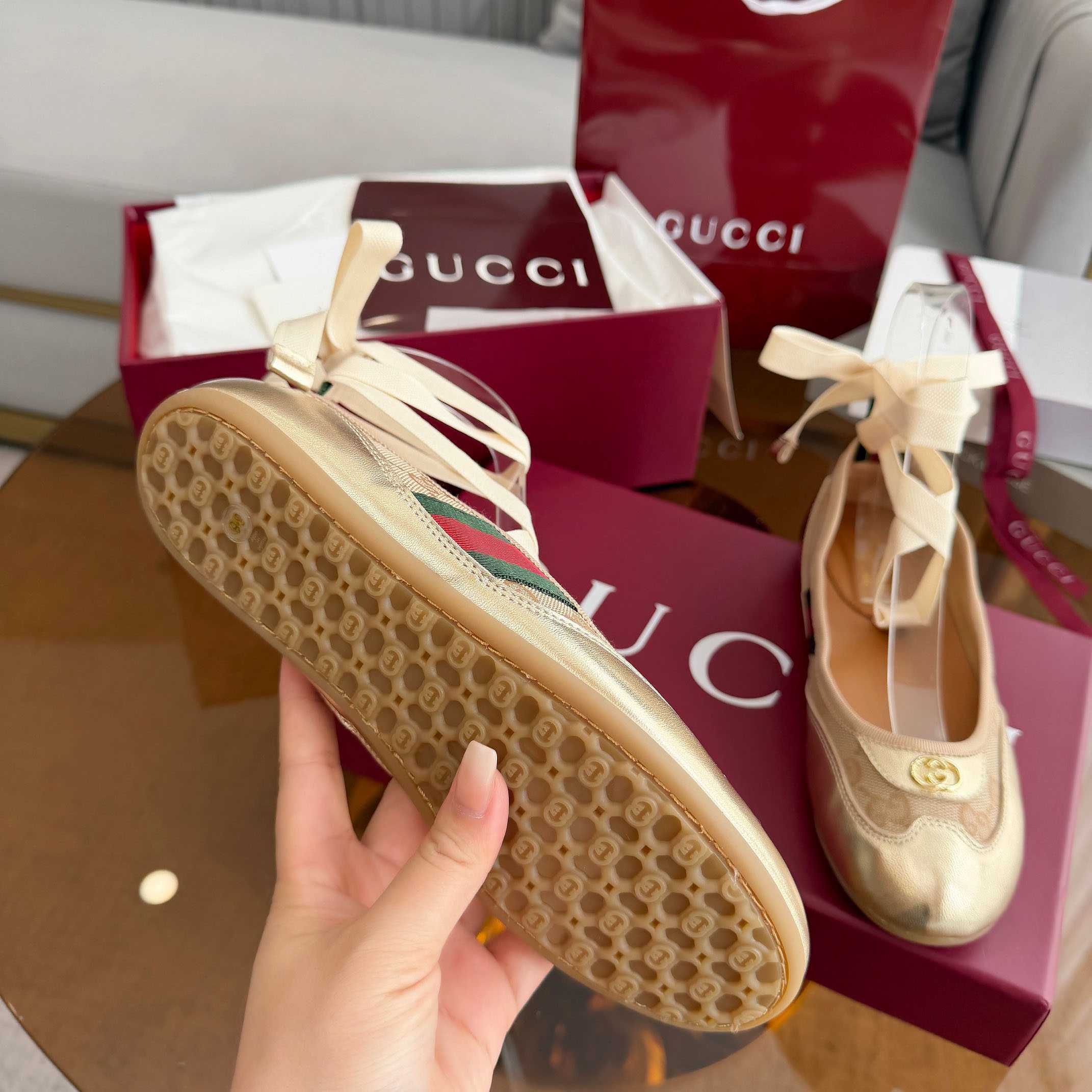  Gucci Shift Ballerina - FashionPlug