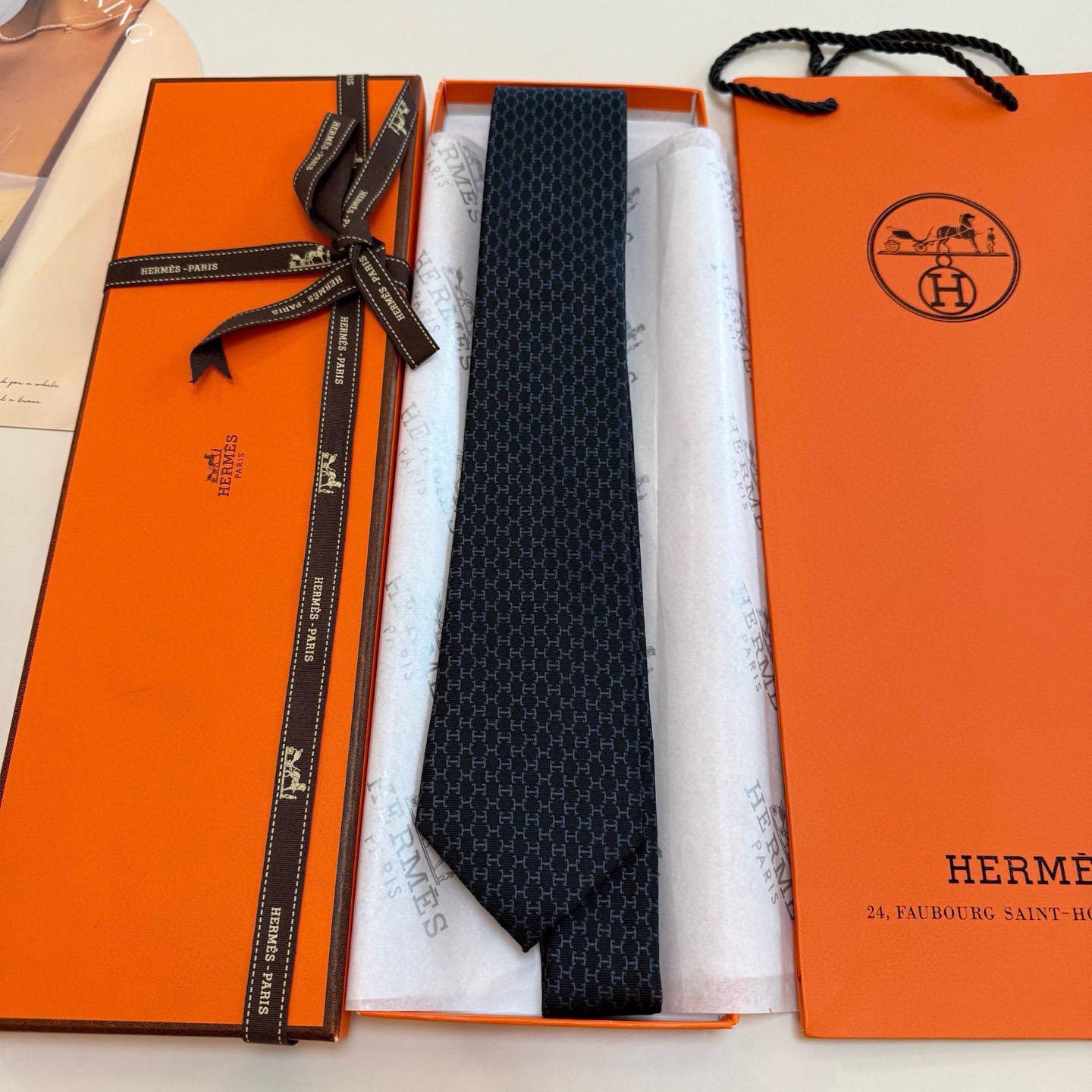 Hermes Dancing H Tie - FashionPlug
