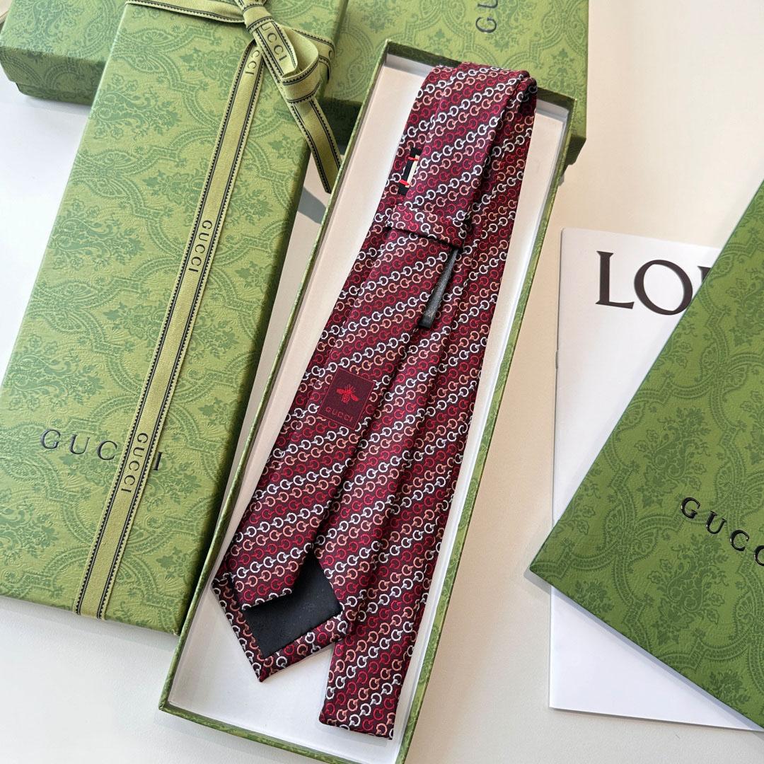 Gucci Horse-Bit Chain Tie - FashionPlug