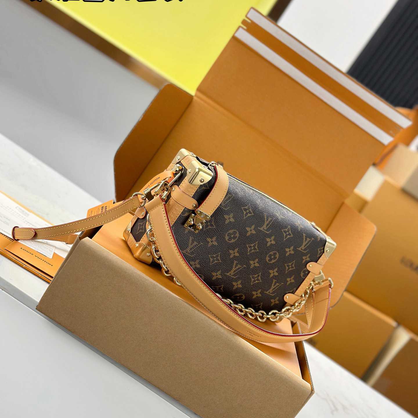 Louis Vuitton Side Trunk MM East West M28385 - FashionPlug