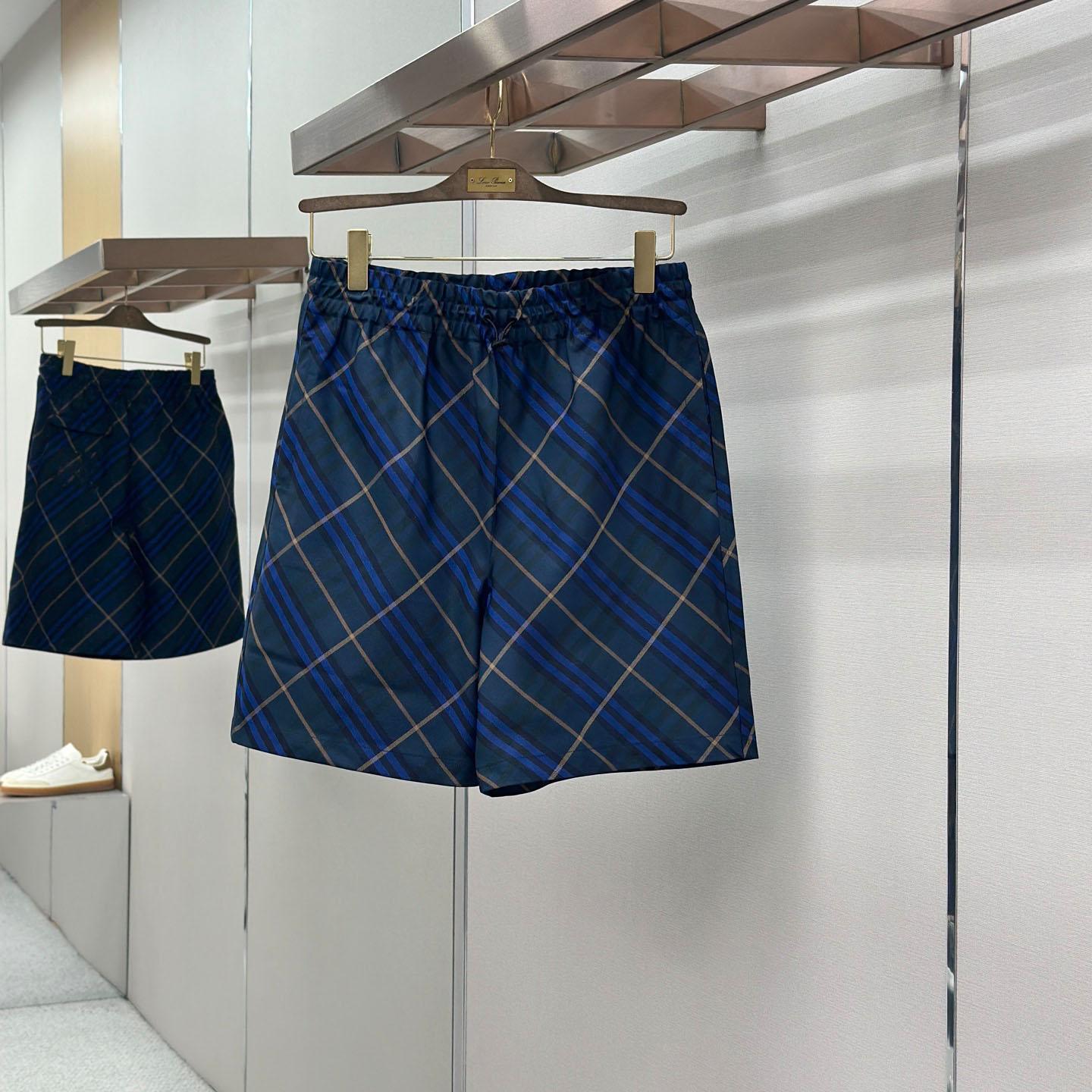 Burberry Check-Pattern Shorts - FashionPlug
