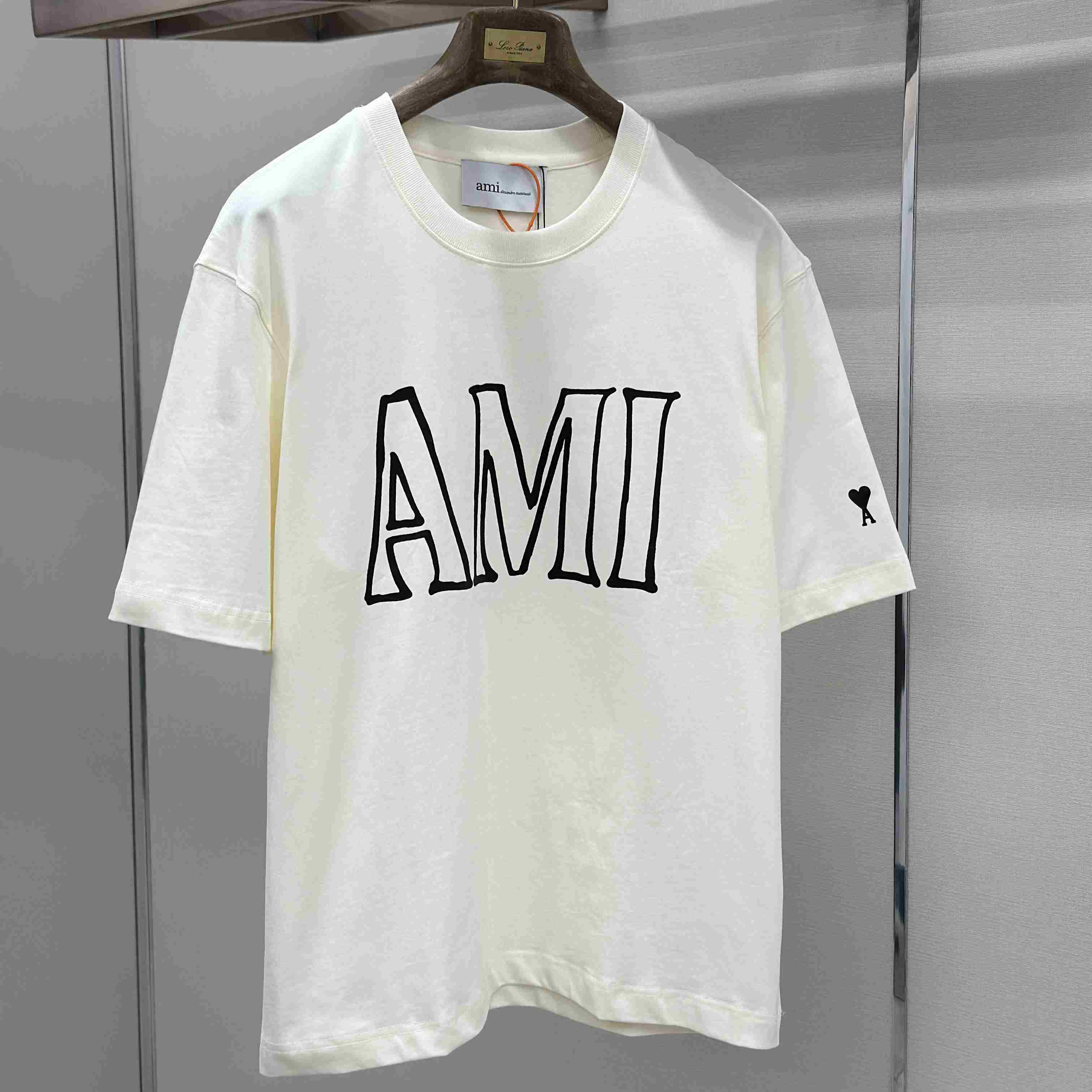 AMI Paris White Cotton Ami Paris Print T-shirt - FashionPlug